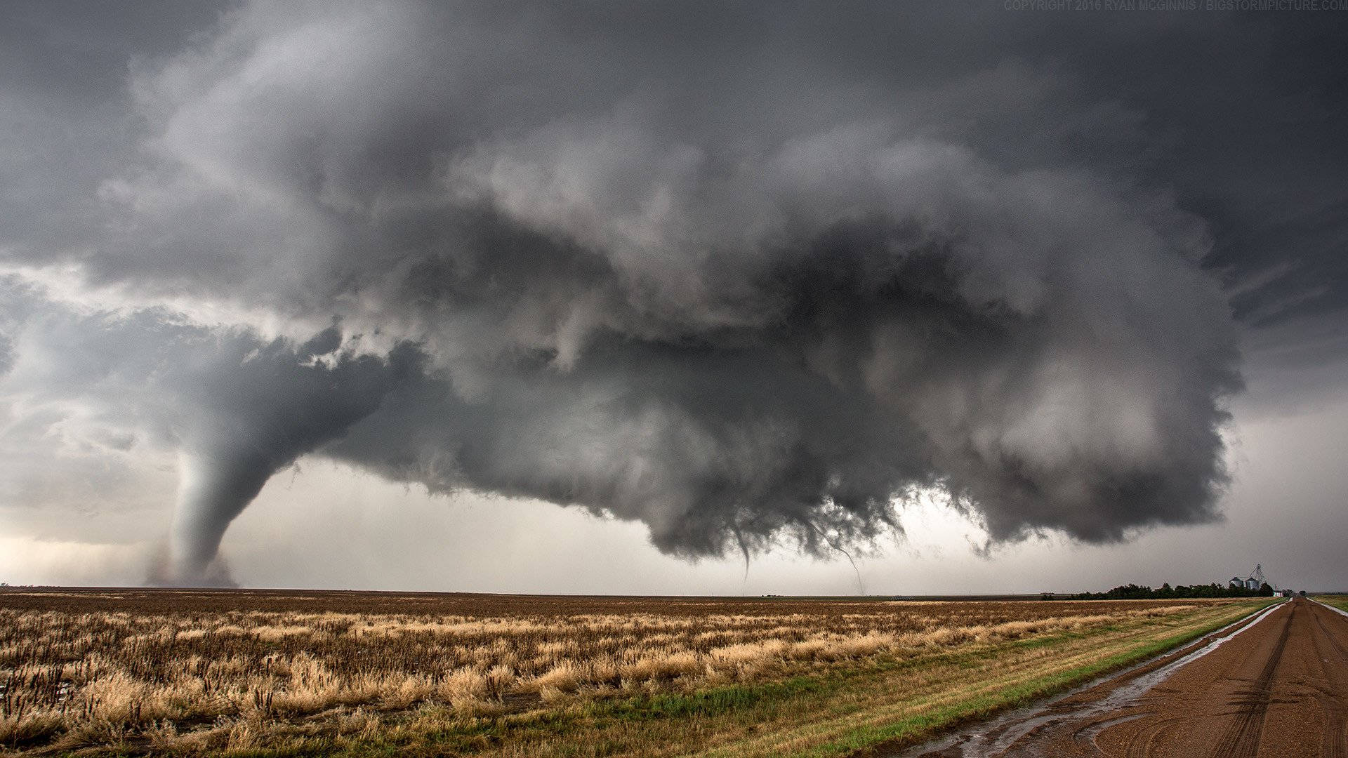 Moving Violent Tornado, barren field, stormy sky, Full HD Desktop Wallpaper