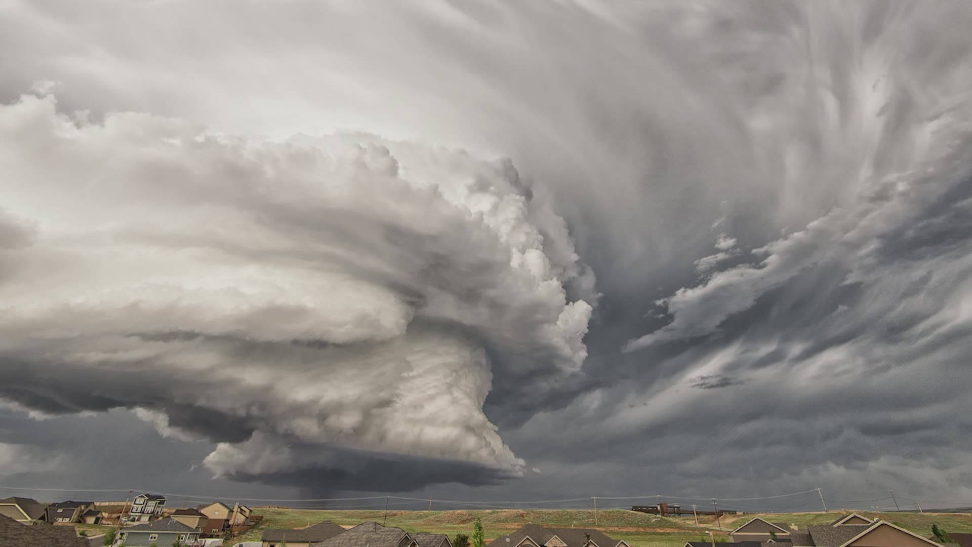 Thick Animated Tormado, massive swirling storm cloud, suburban neighborhood, Full HD Desktop Wallpaper