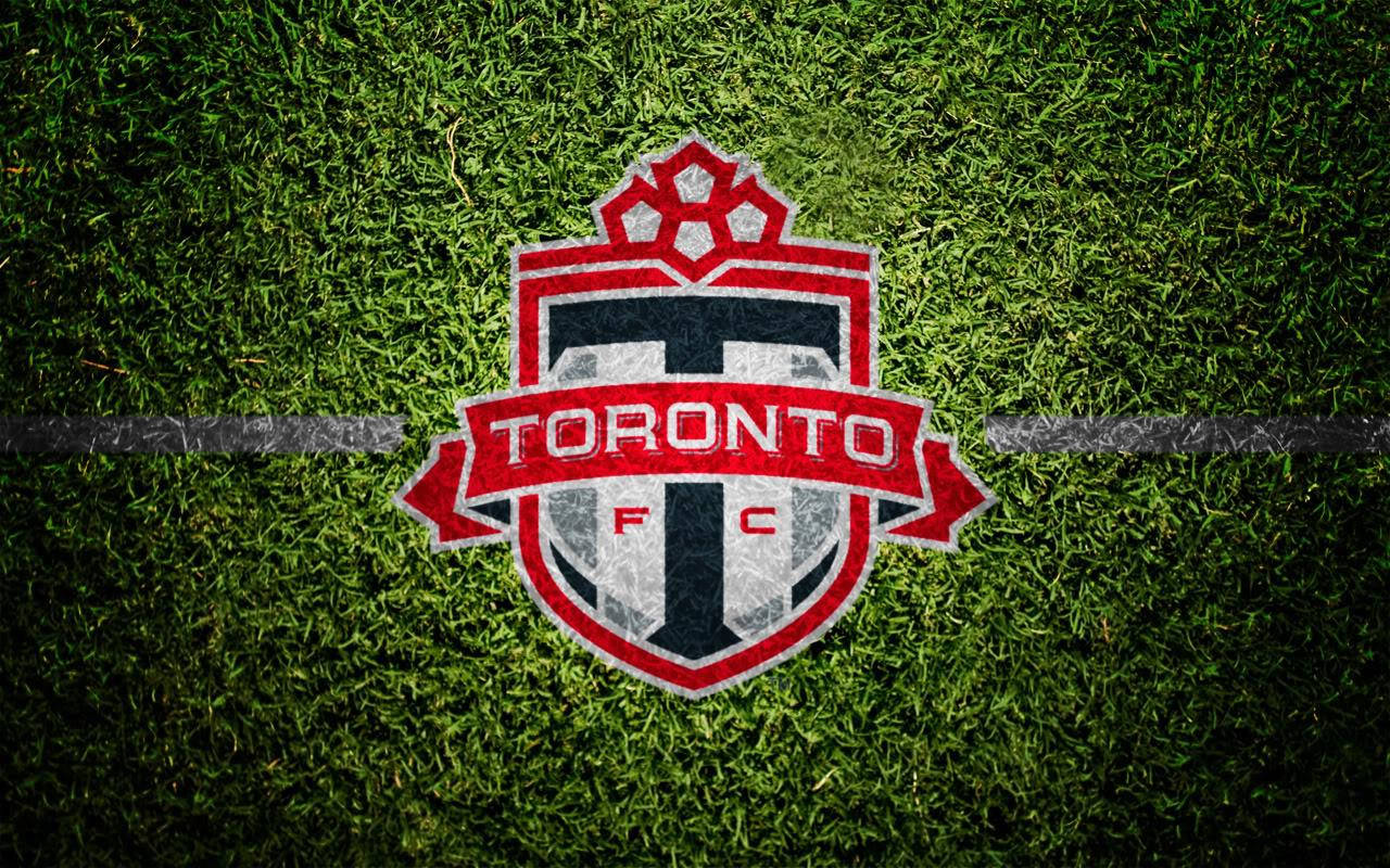 Toronto FC, vibrant red, vibrant green grass, HD Desktop Wallpaper
