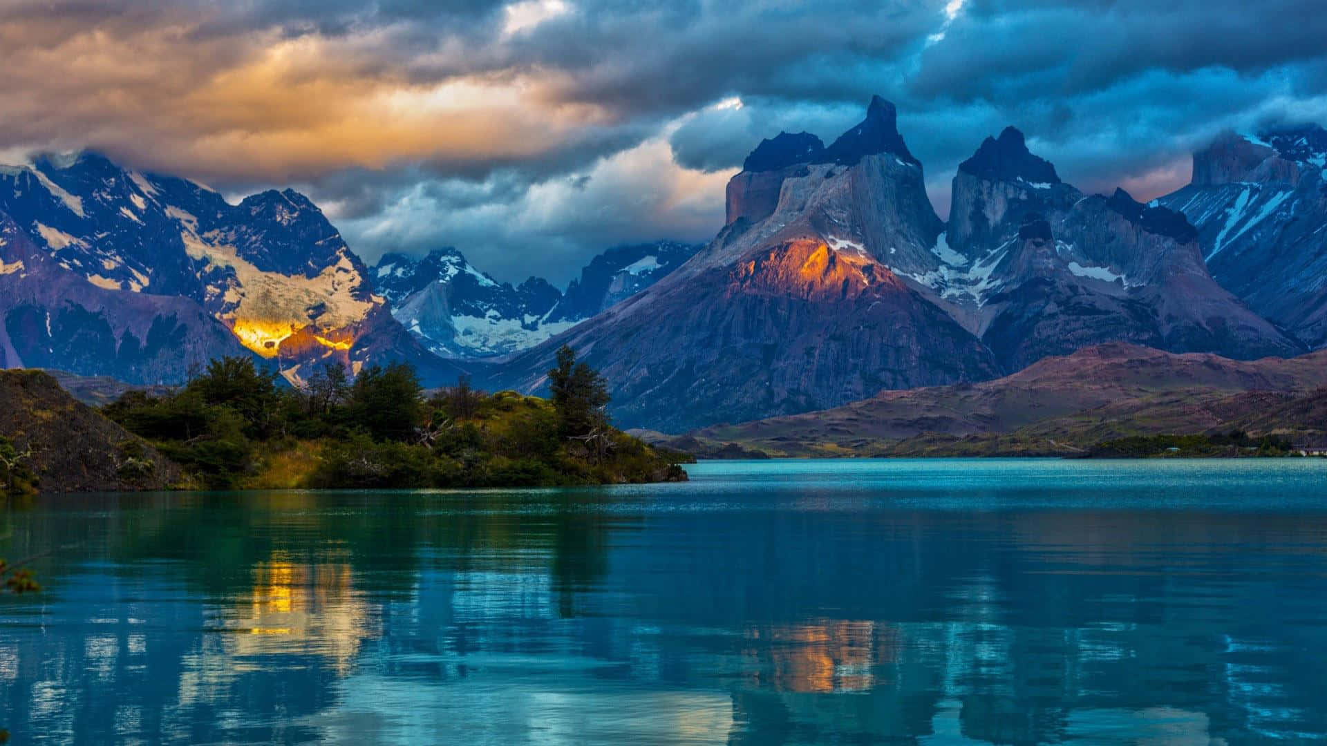 Torres Del Paine National Park, winter season, snowcapped mountains, Full HD Desktop Wallpaper