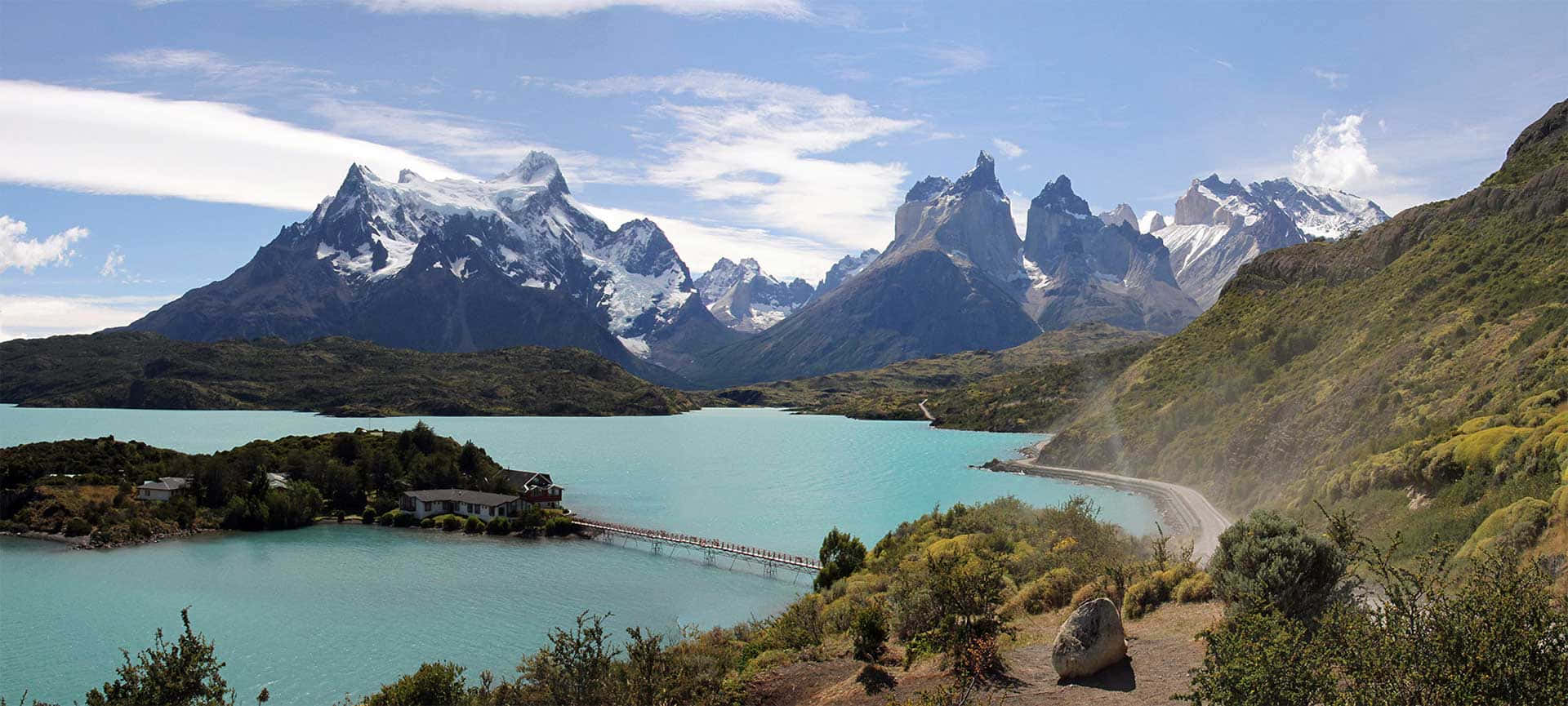 Torres Del Paine, turquoise lake, snowcapped jagged peaks, Full HD Desktop Wallpaper