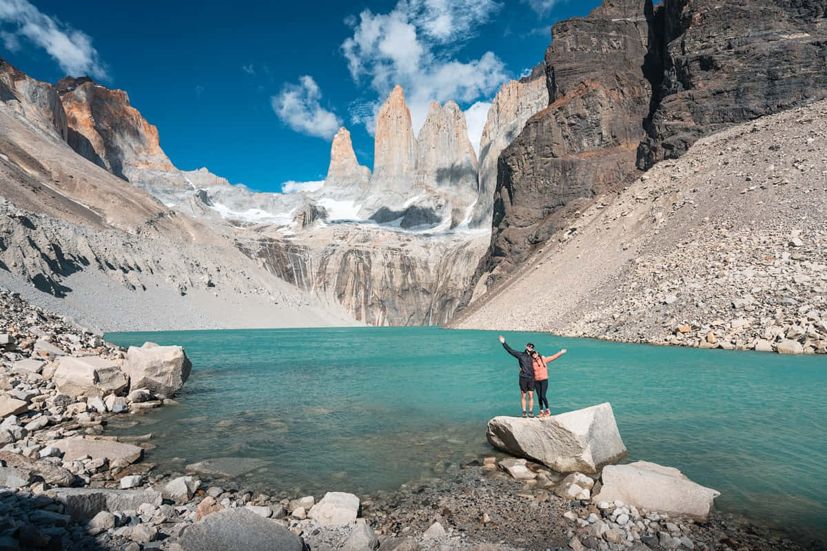 Torres del Paine National Park, turquoise waters, jagged granite peaks, SD Desktop Wallpaper