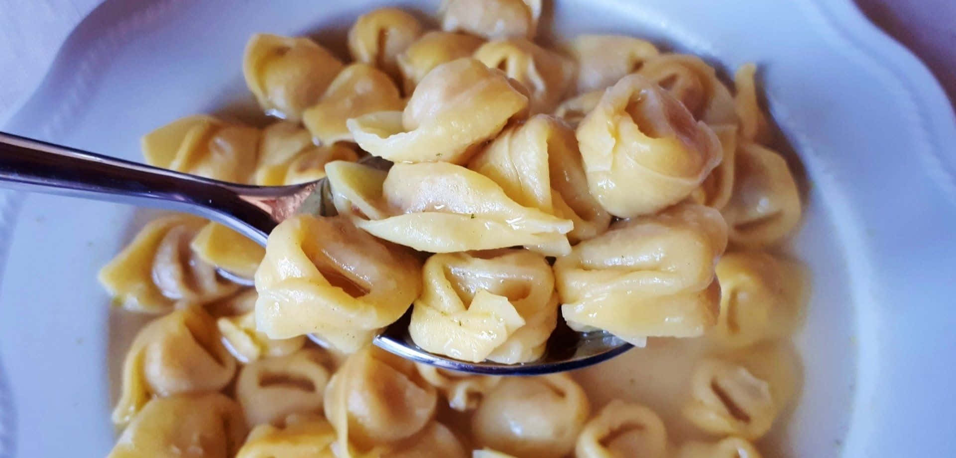 tortellini in brodo, creamy tortellini, broth, Full HD Desktop Wallpaper