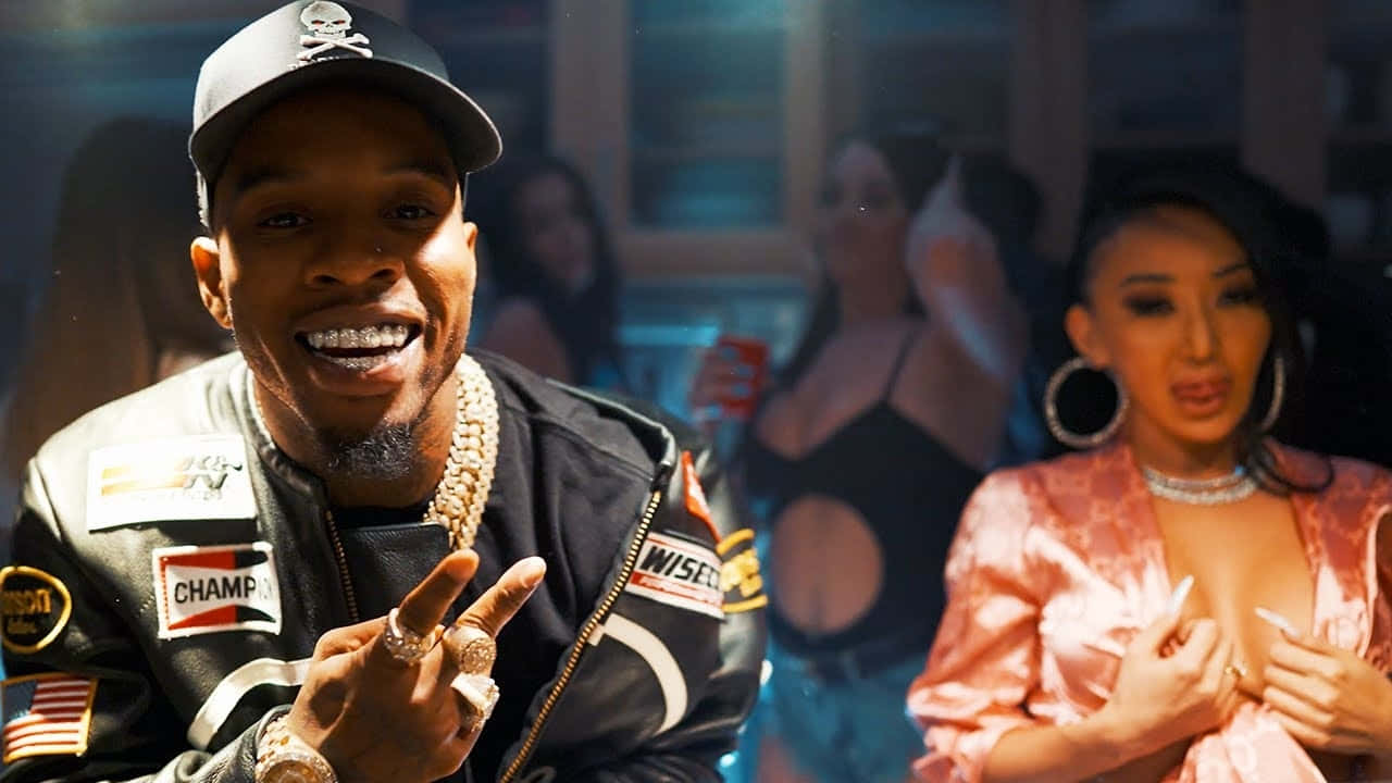 Tory Lanez, branded jacket, skull cap, HD Desktop Wallpaper