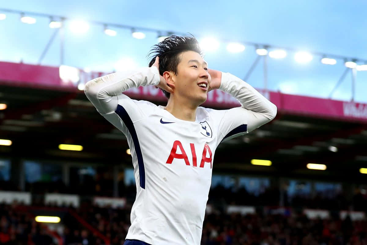 Tottenham, white Tottenham kit, soccer player, SD Desktop Wallpaper