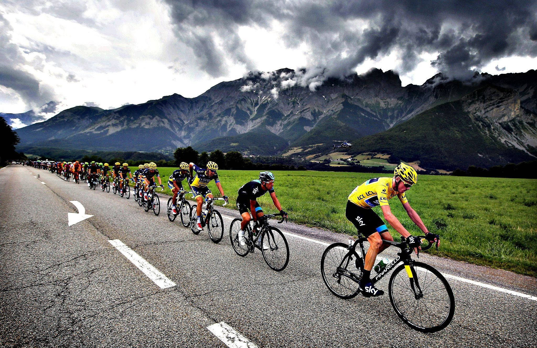 Tour de France, smoky mountain, peloton, Full HD Desktop Wallpaper