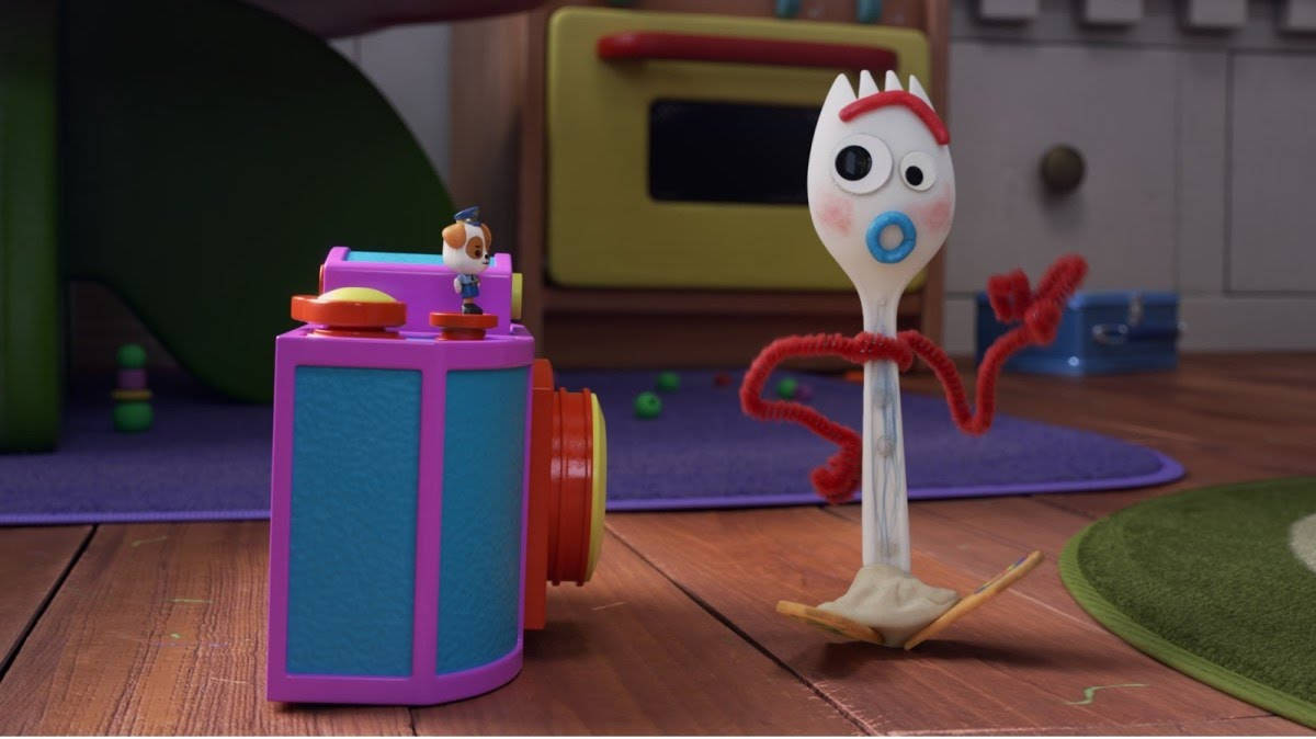 Toy Story Forky, googly eyes, red pipe cleaner arms, SD Desktop Wallpaper