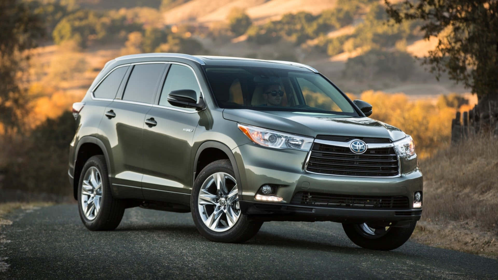 Toyota Highlander, green, sleek, Full HD Desktop Wallpaper