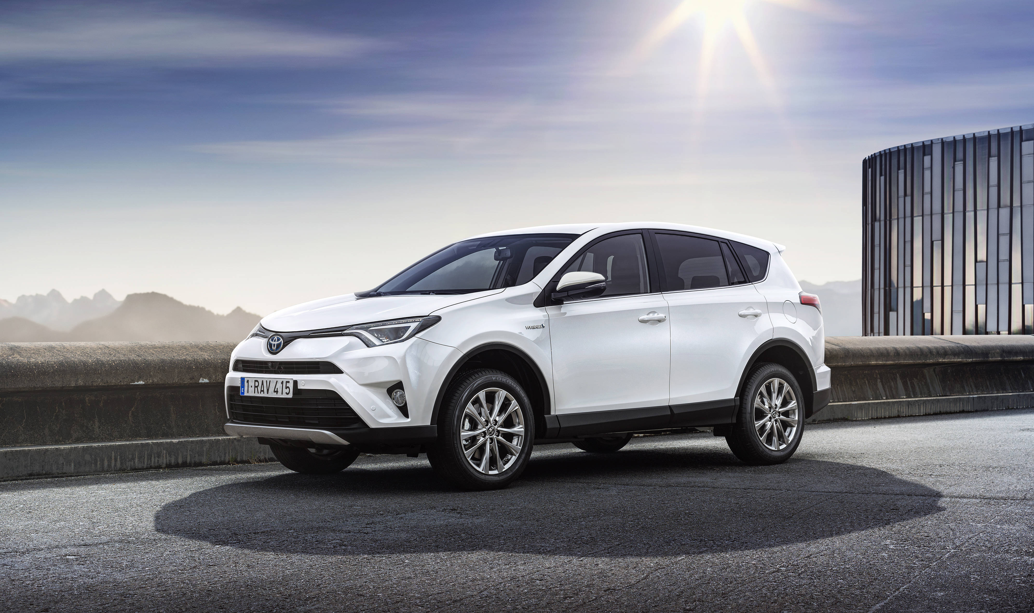 white Toyota RAV4, side view, modern bridge, 4K Desktop Wallpaper