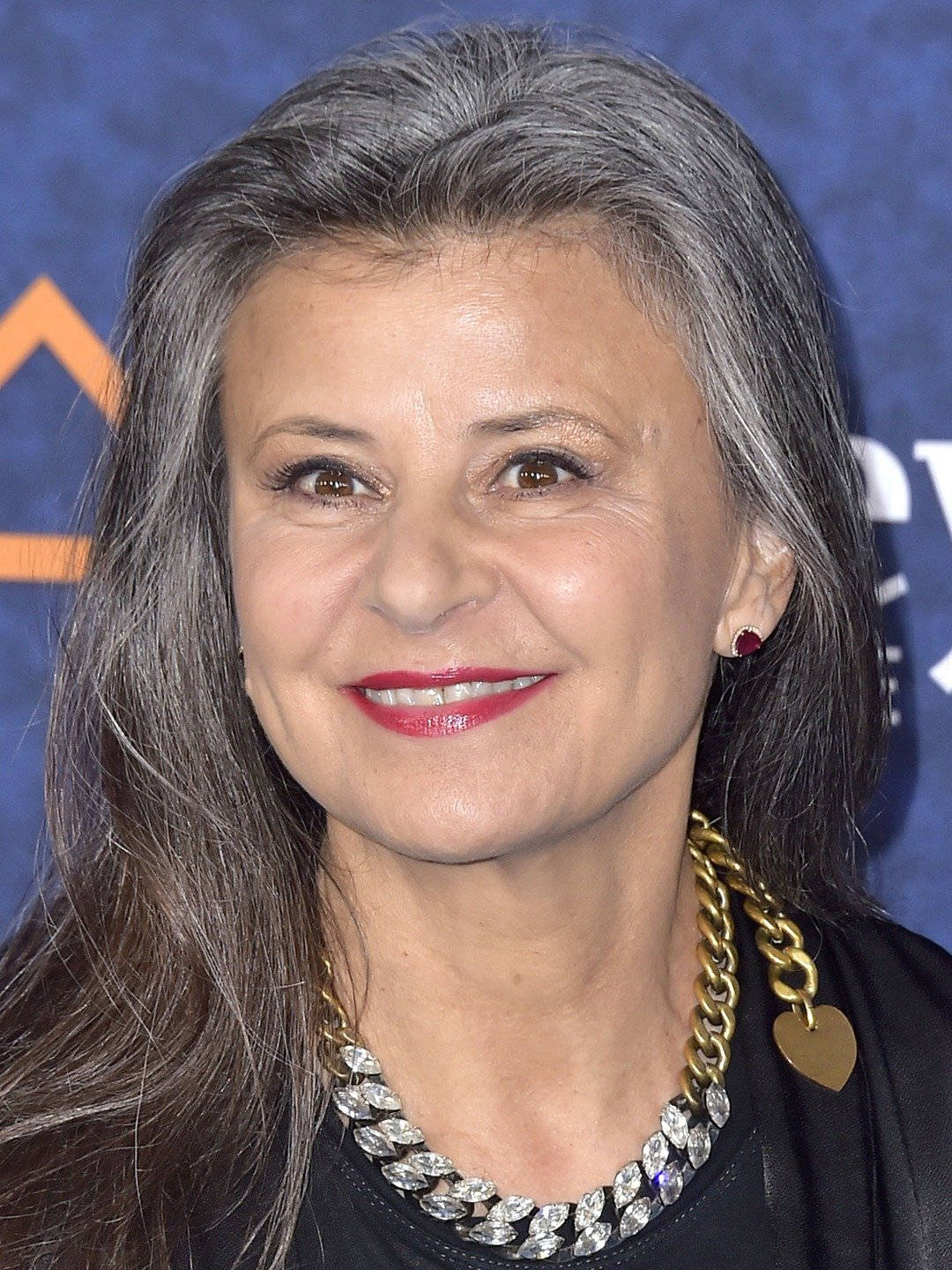 Tracey Ullman, gold chain necklace, red lipstick, HD Phone Wallpaper