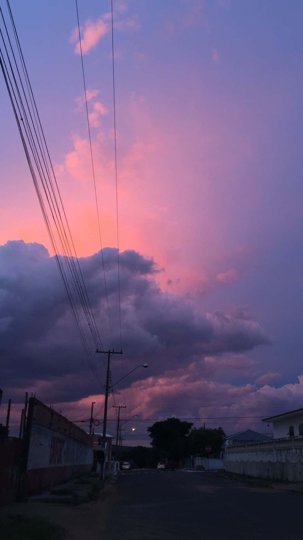dusk, vibrant pink and purple sunset hues, dramatic clouds, HD Phone Wallpaper