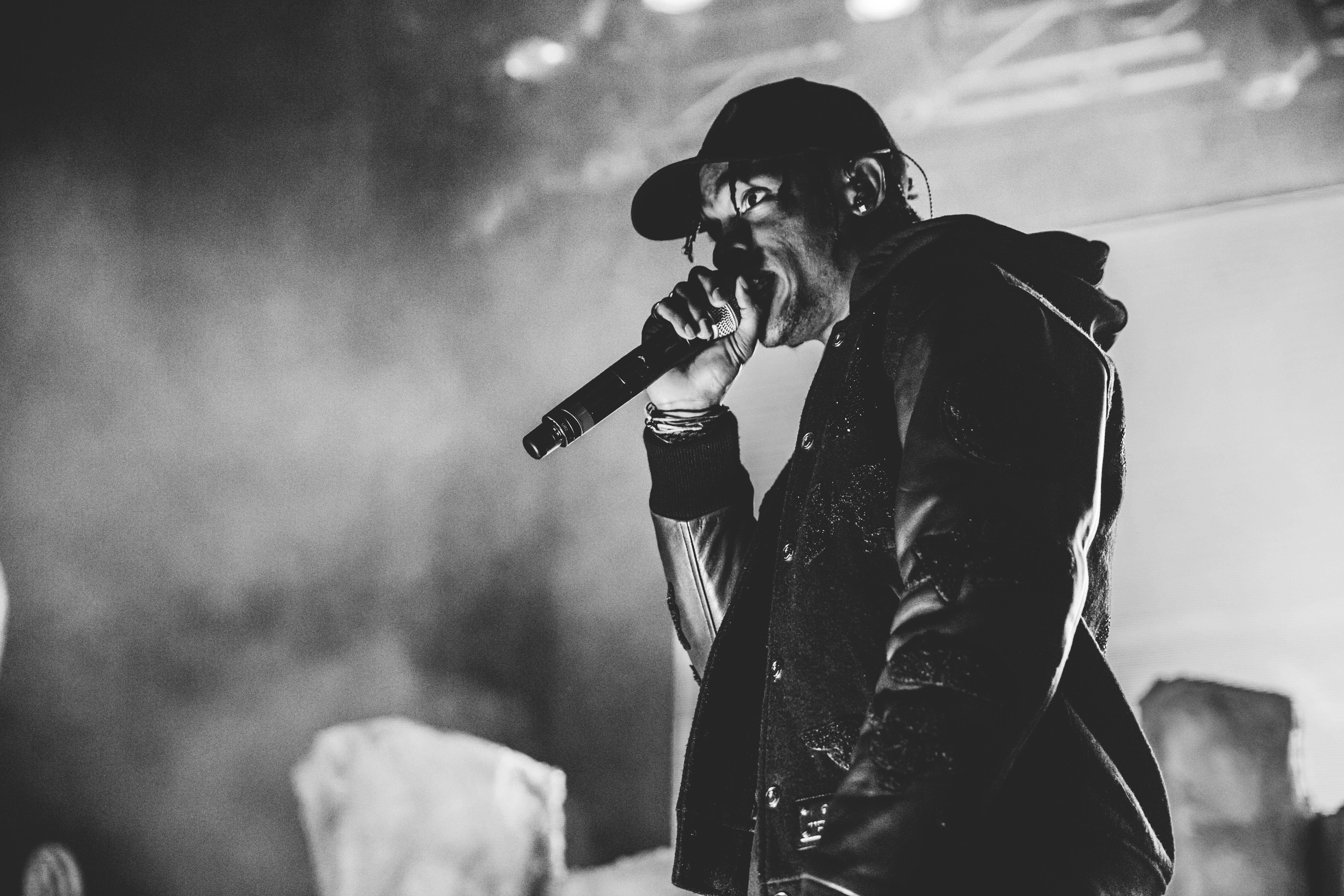 Travis Scott, stage, smoke, 5K Desktop Wallpaper
