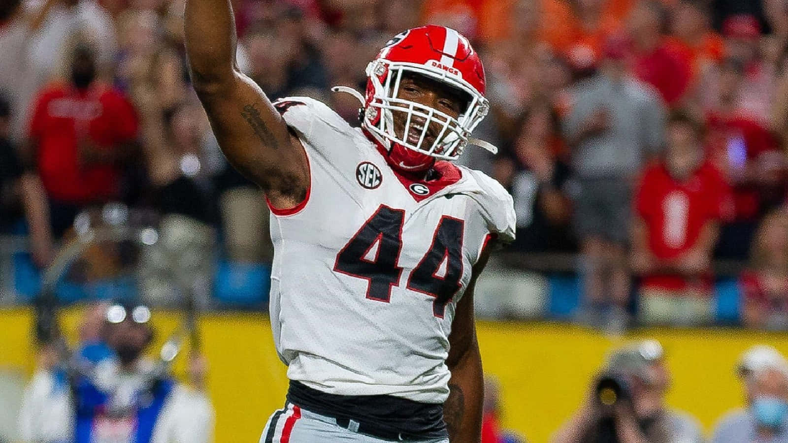 Travon Walker, college football star, white and red uniform, HD Desktop Wallpaper