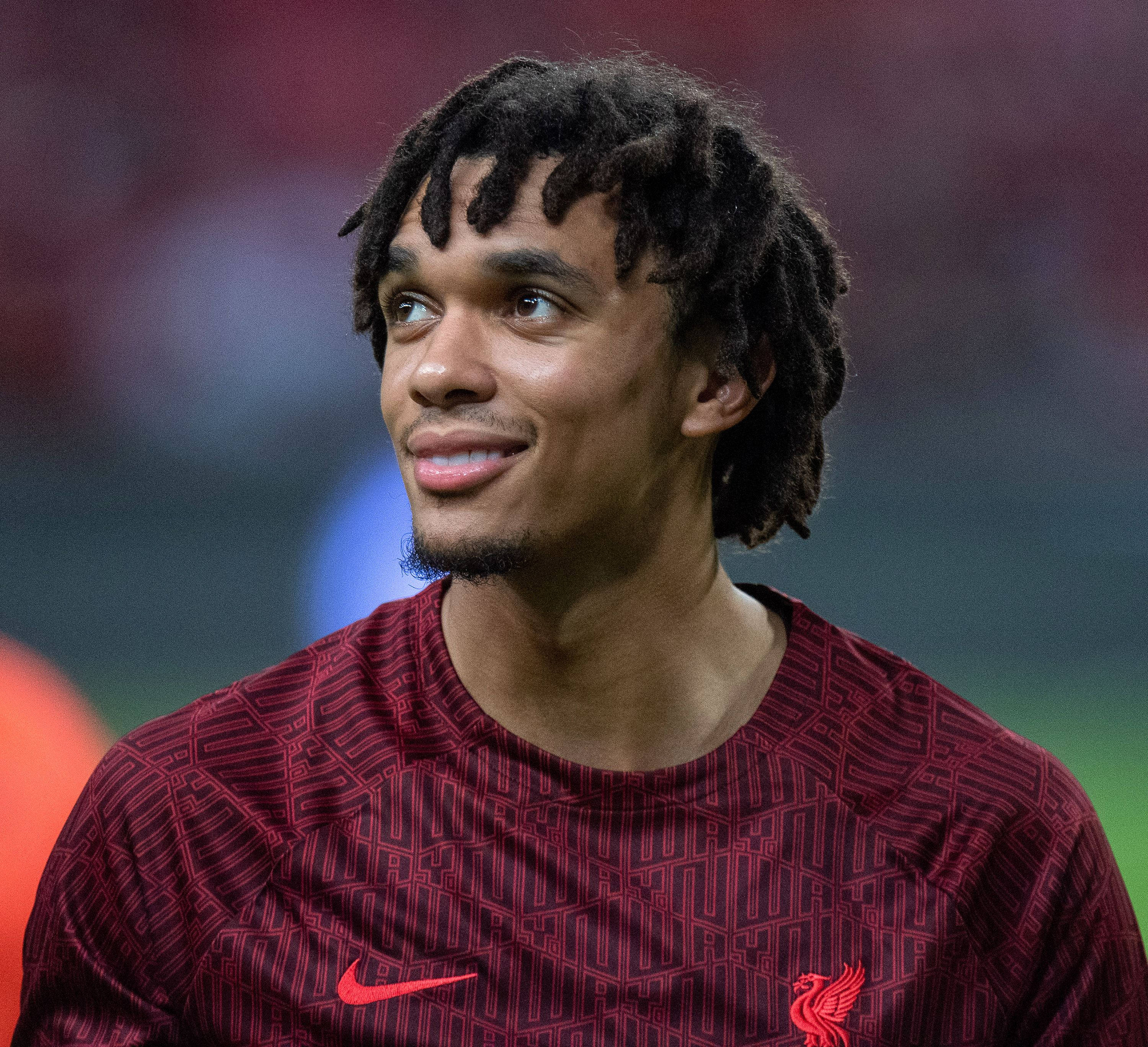 Trent Alexander-Arnold, dreadlocks, red Liverpool training jersey, 2K Desktop Wallpaper