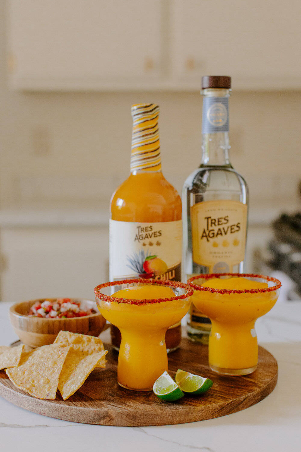 Tres Agaves Mango Chili Tequila Cocktails, Tres Agaves, mango chili tequila, HD Phone Wallpaper