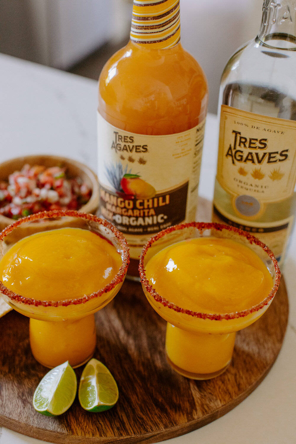 Tres Agaves, mango chili margaritas, salt rims, HD Phone Wallpaper