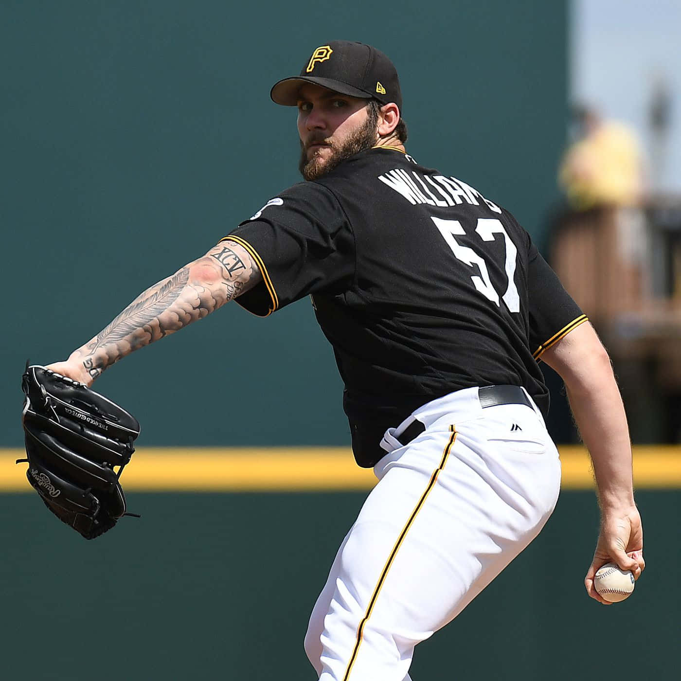 Trevor Williams, black and gold uniform, baseball pitcher, HD Desktop Wallpaper