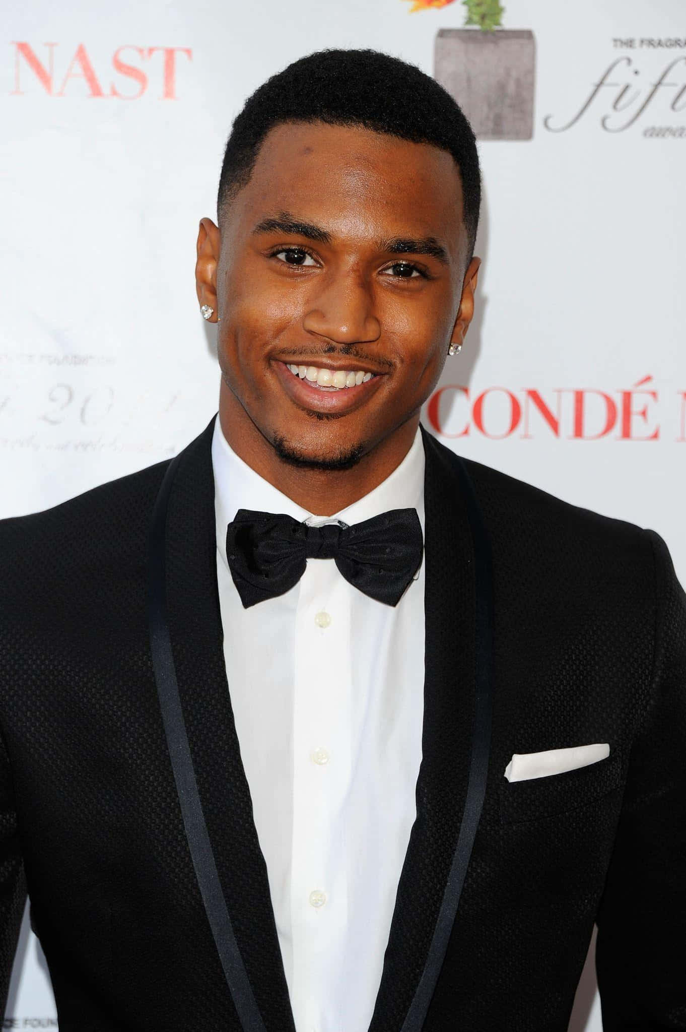 Trey Songz, black tuxedo, bow tie, Full HD Phone Wallpaper