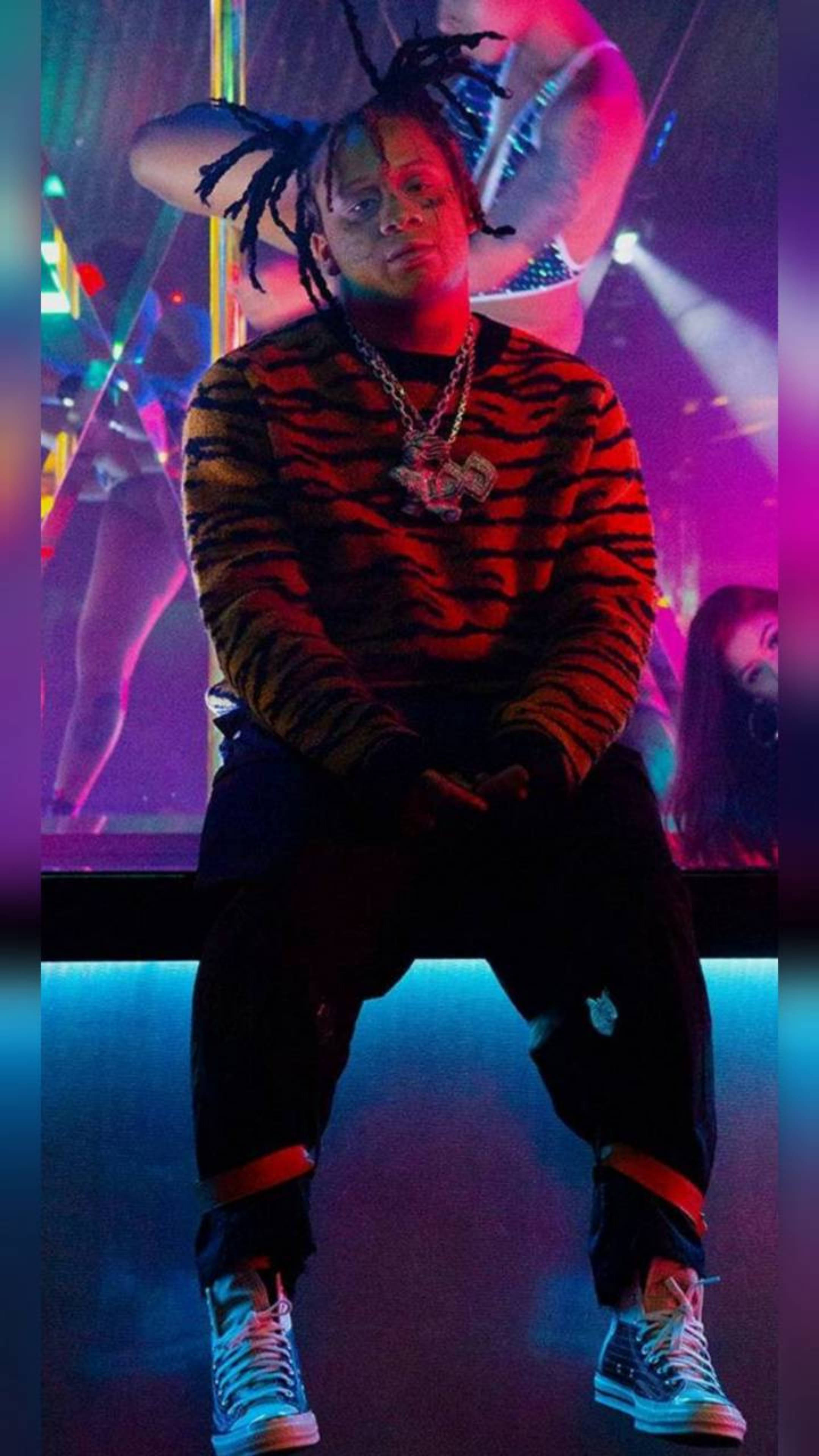 Trippie Redd, tiger-striped sweater, neon-lit club, 4K Phone Wallpaper