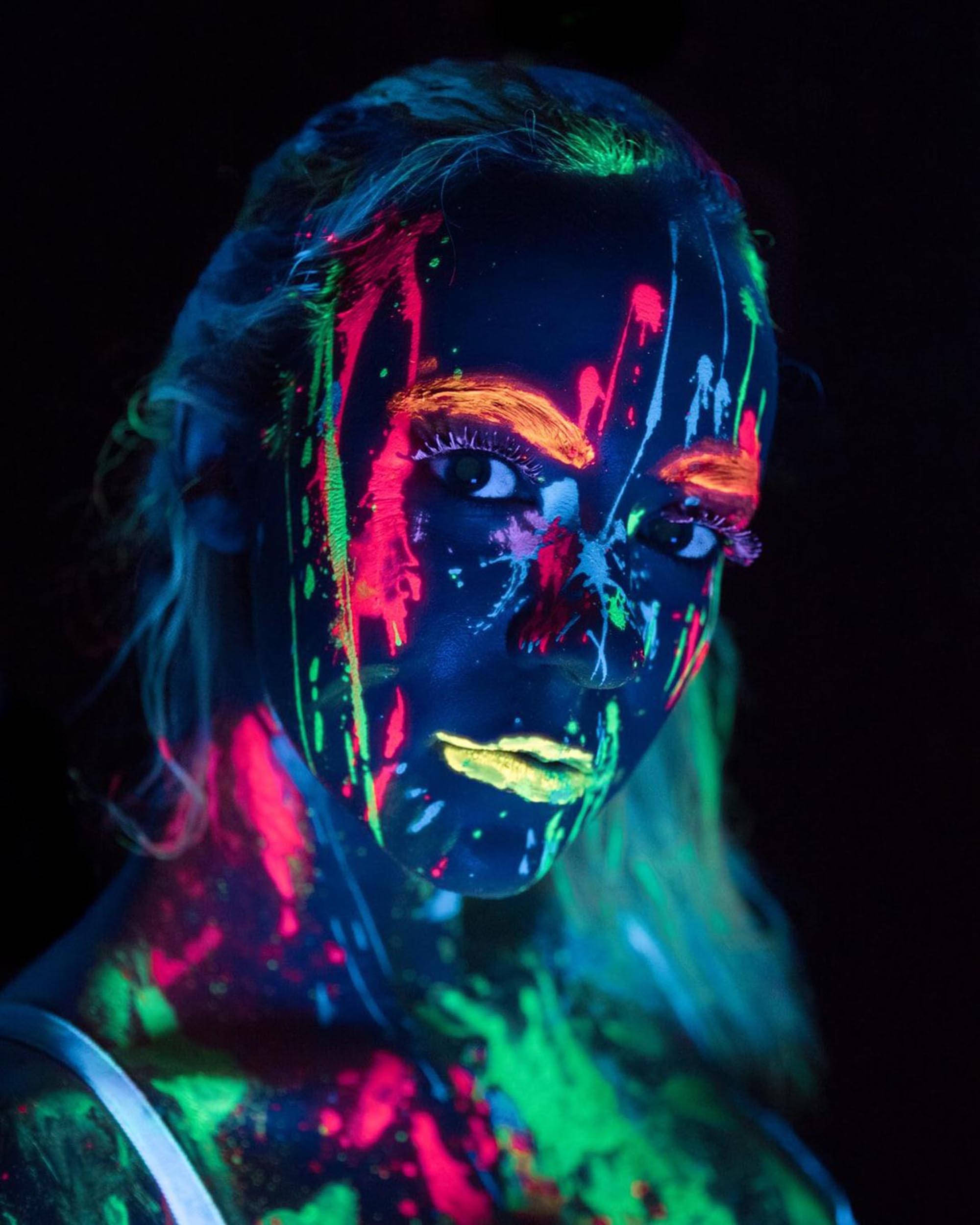 Trippy Dark Aesthetic, neon paint, blacklight, Full HD Phone Wallpaper