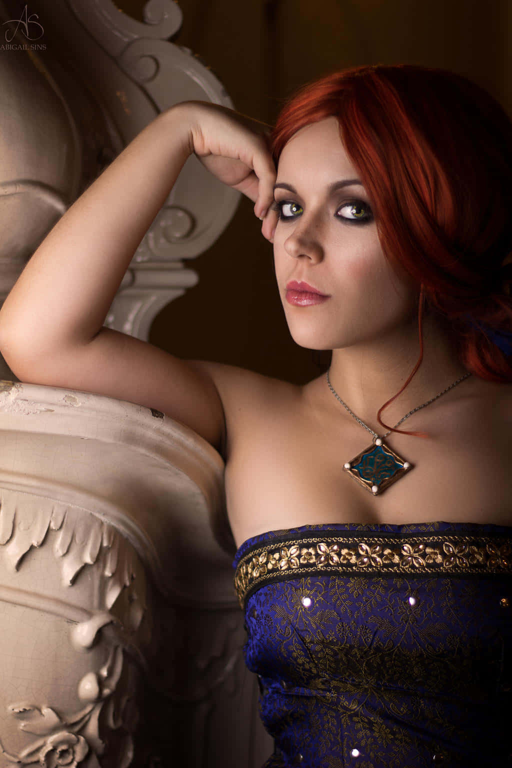 Triss Merigold, fiery red hair, green eyes, HD Phone Wallpaper