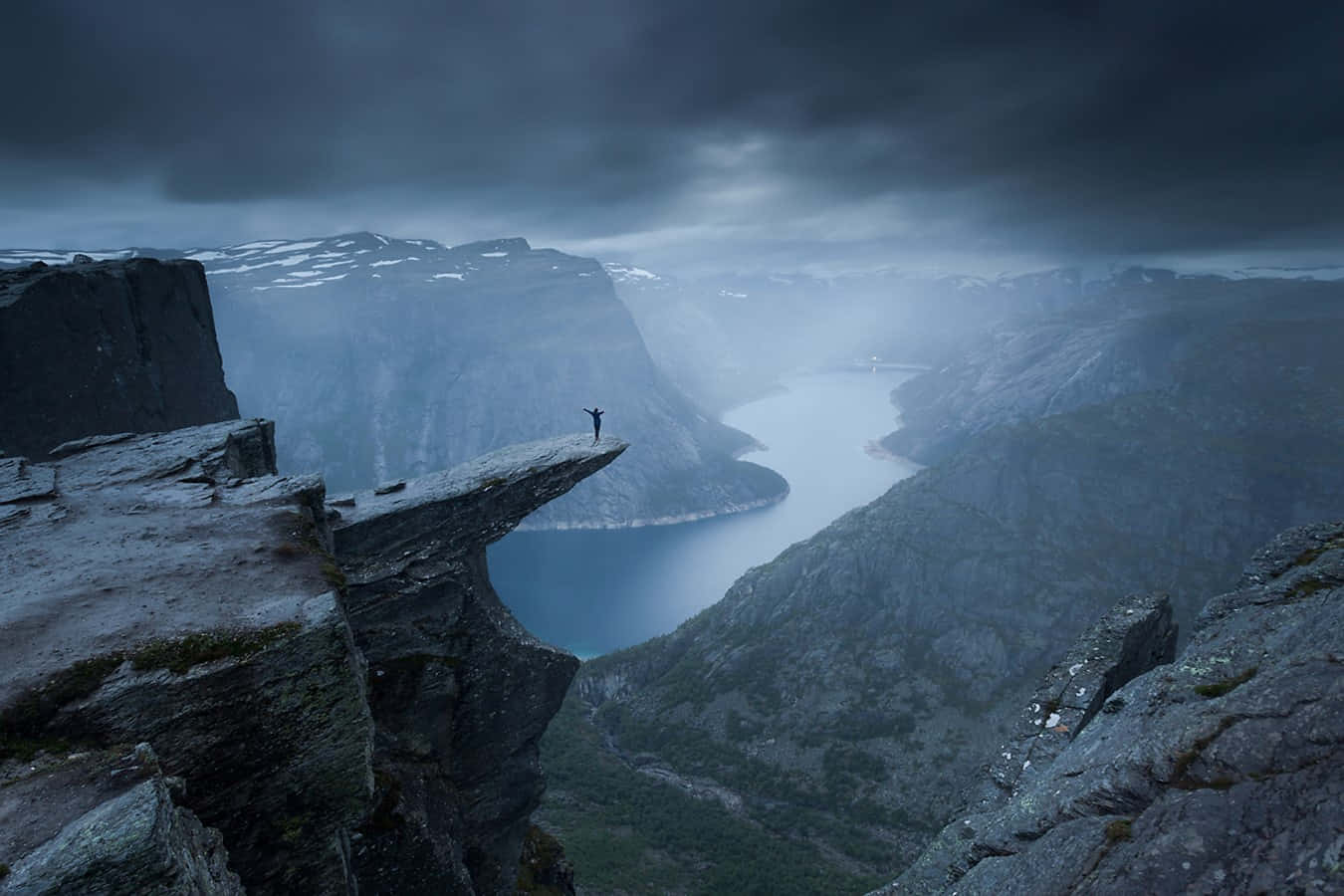 Trolltunga, gloomy day, dramatic cliff edge, HD Desktop Wallpaper