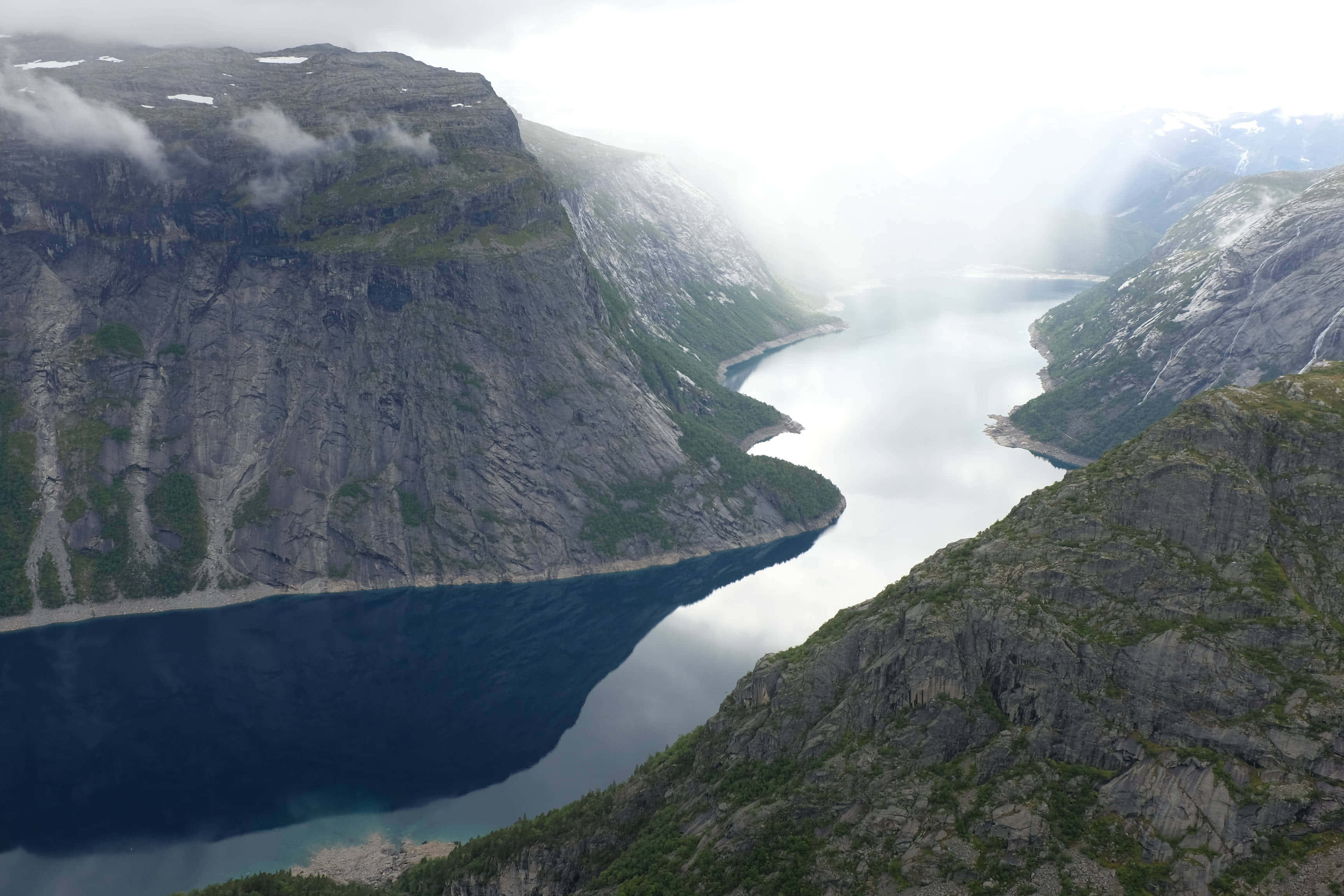 Trolltunga, thick white fog, misty fjord, 2K Desktop Wallpaper