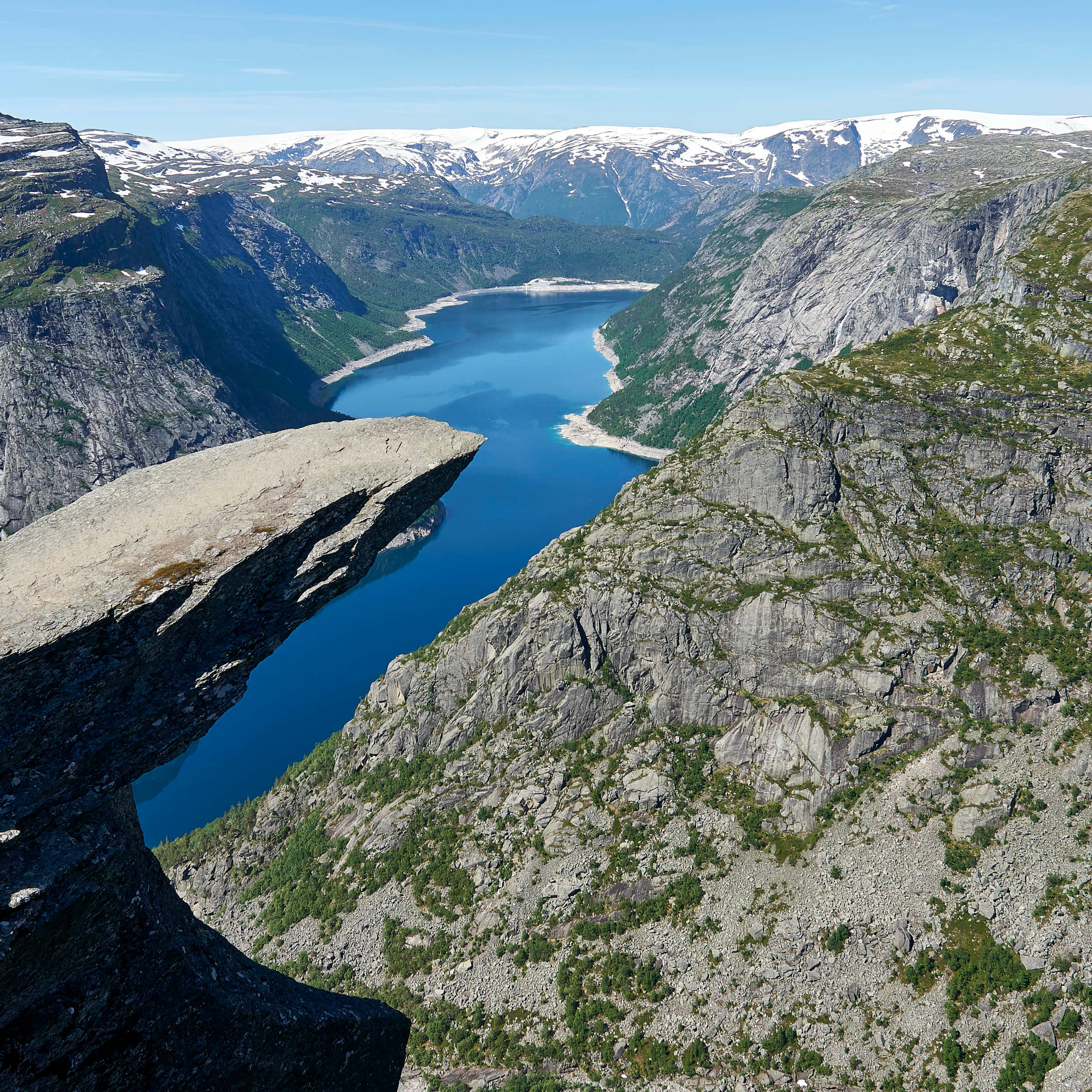 Trolltunga, flat-topped mountain, deep blue fjord, Full HD Desktop Wallpaper