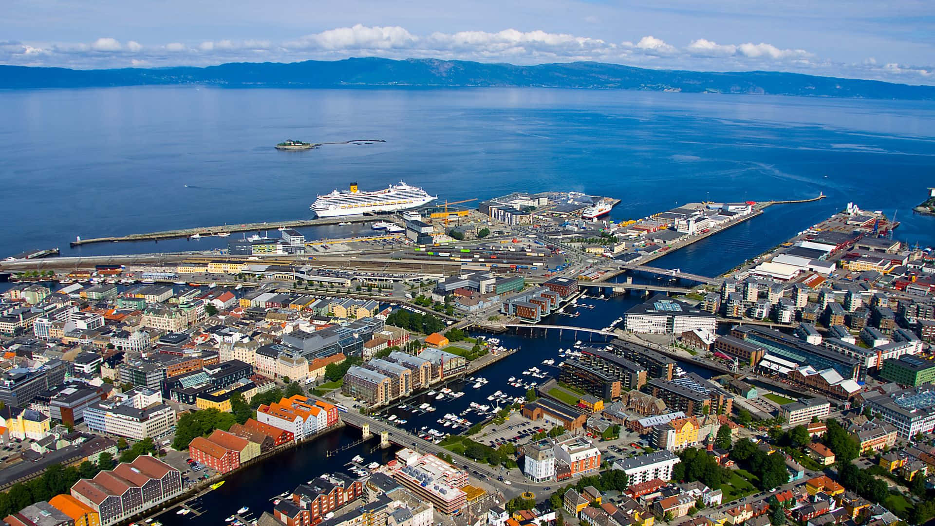 Trondheim, Aerial view, colorful buildings, Full HD Desktop Wallpaper