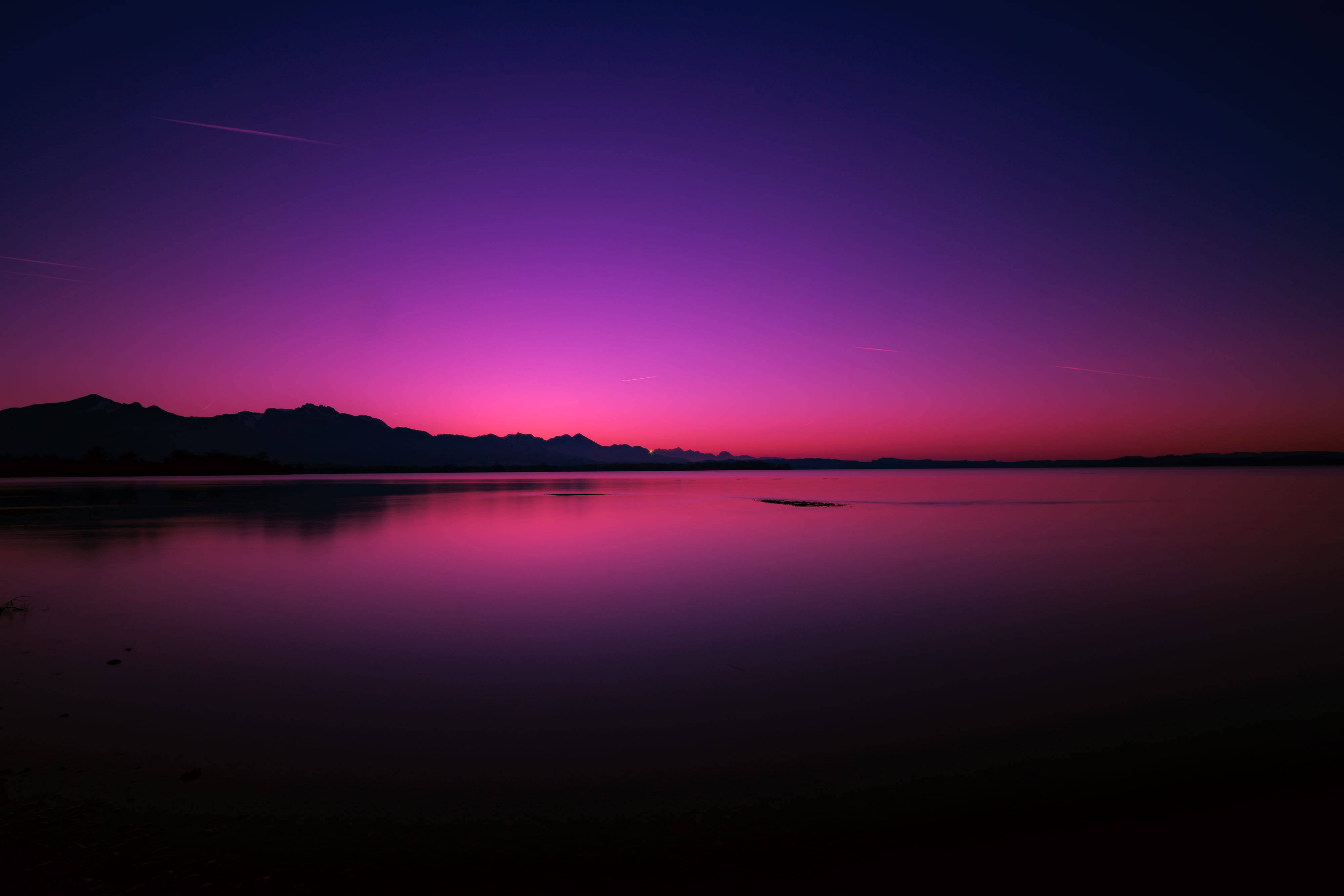 pink and purple sunset, tranquil lake, vibrant purple and pink twilight sky, 4K Desktop Wallpaper