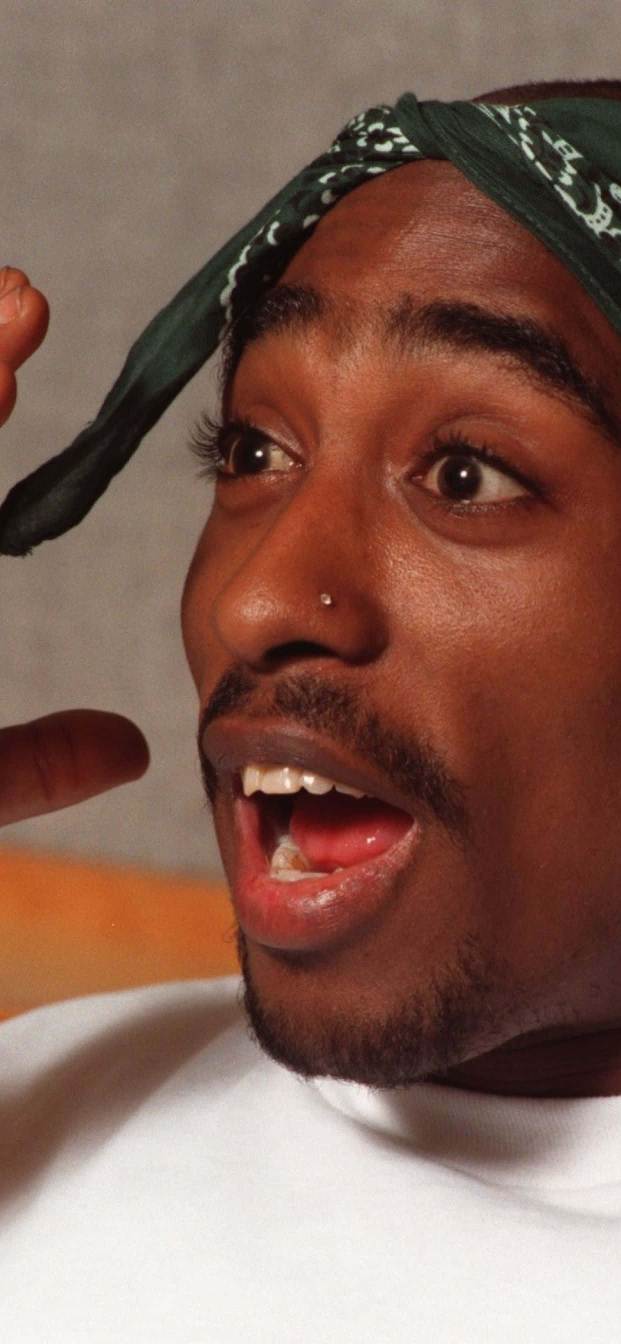 Tupac, iPhone, green bandana, 2K Phone Wallpaper