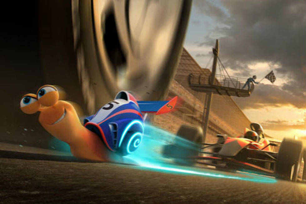 Turbo, blue racing shell, giant tire, SD Desktop Wallpaper