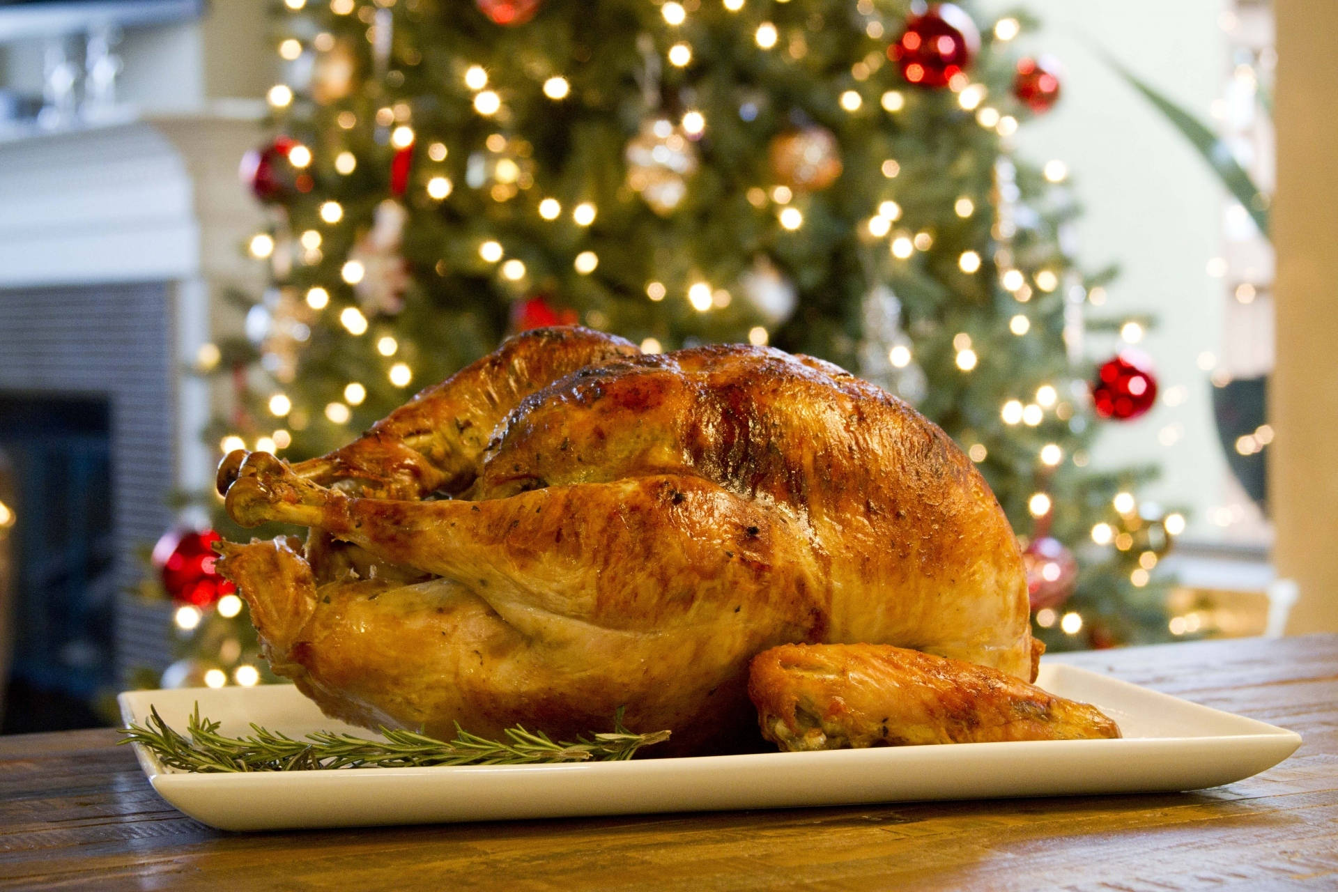 Christmas turkey, golden roasted turkey, white platter, Full HD Desktop Wallpaper