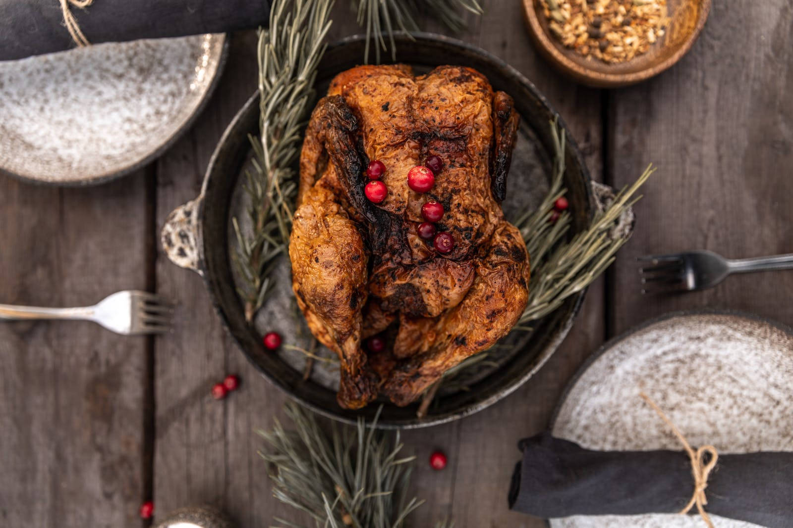roasted turkey, cranberries, rosemary, HD Desktop Wallpaper