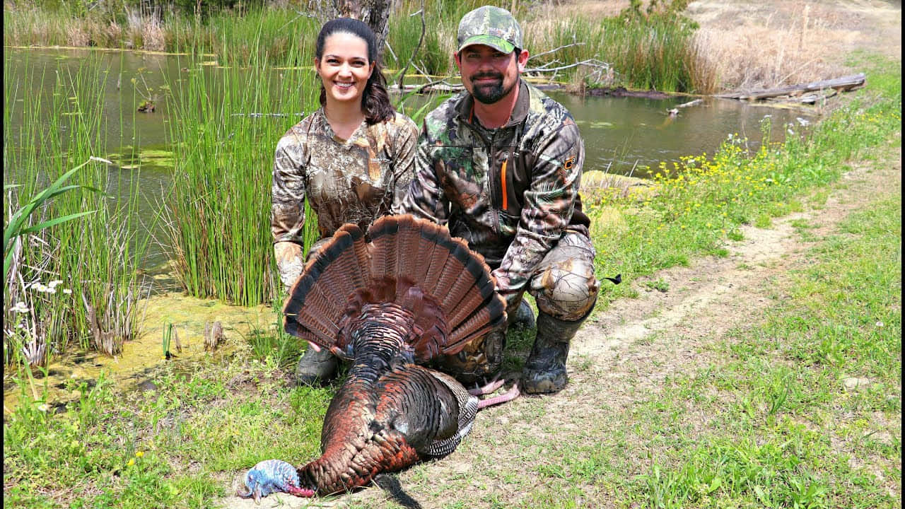 turkey hunting, camouflage gear, harvested turkey, HD Desktop Wallpaper