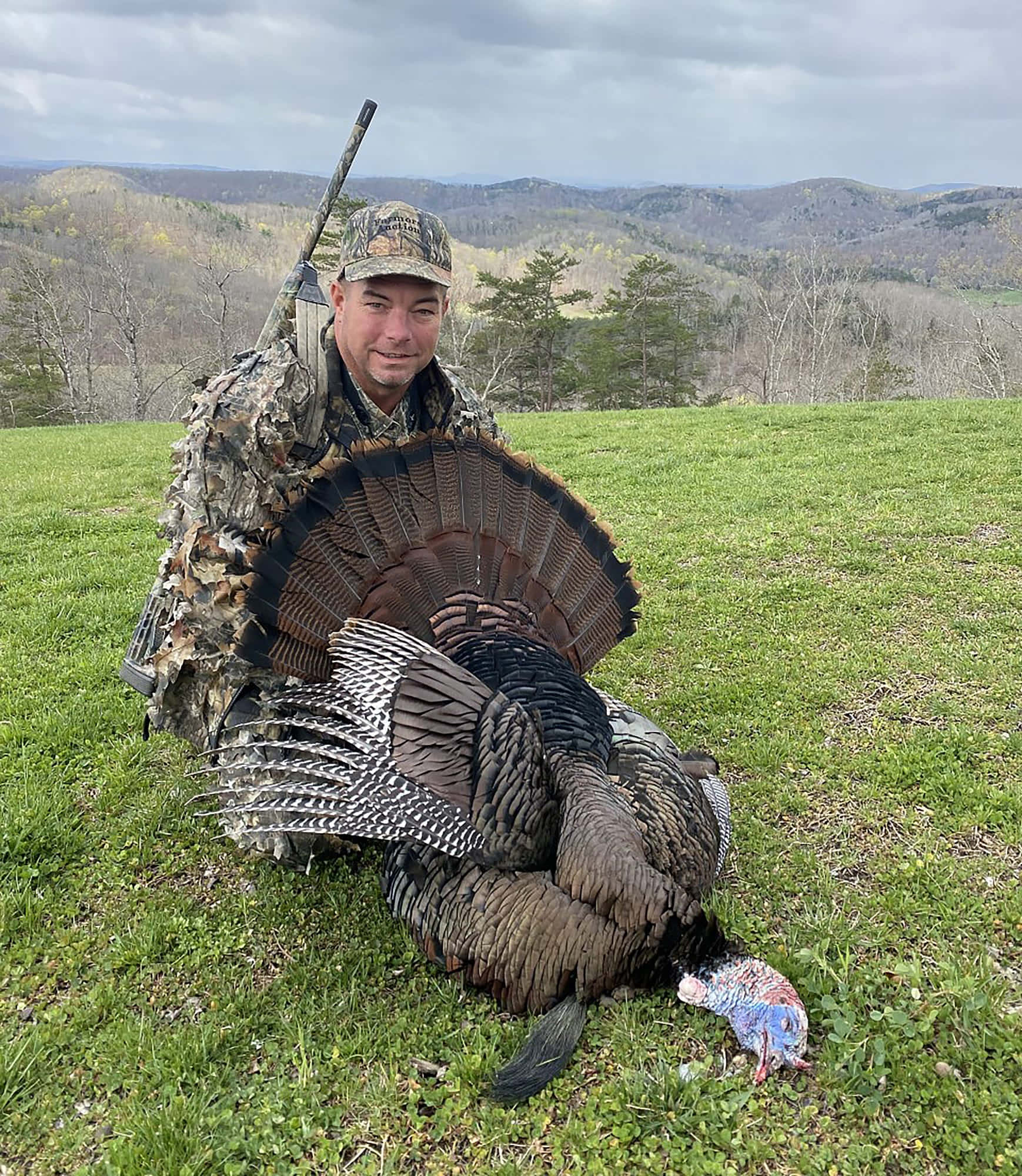 turkey hunting, camouflage gear, large male turkey, Full HD Phone Wallpaper