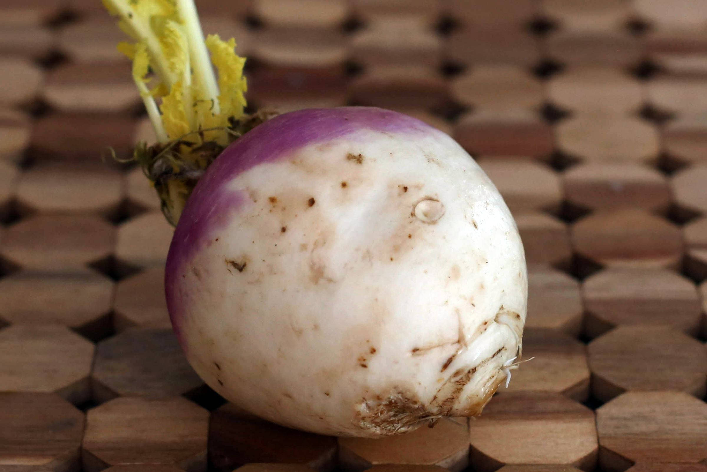 Turnip, octagon pattern table, purple-topped, Full HD Desktop Wallpaper