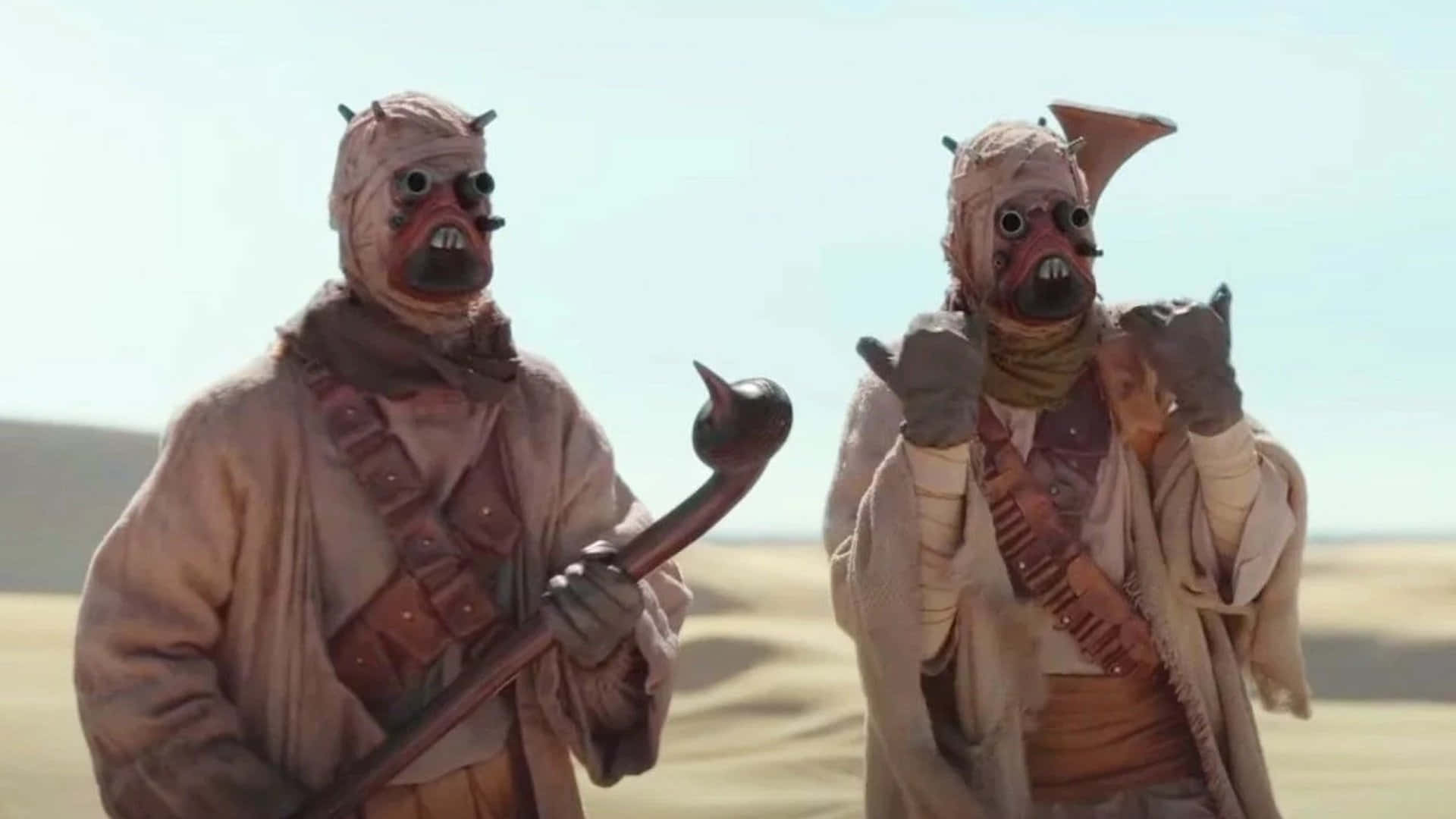 Tusken Raiders, beige robes, sunbaked dune field, Full HD Desktop Wallpaper