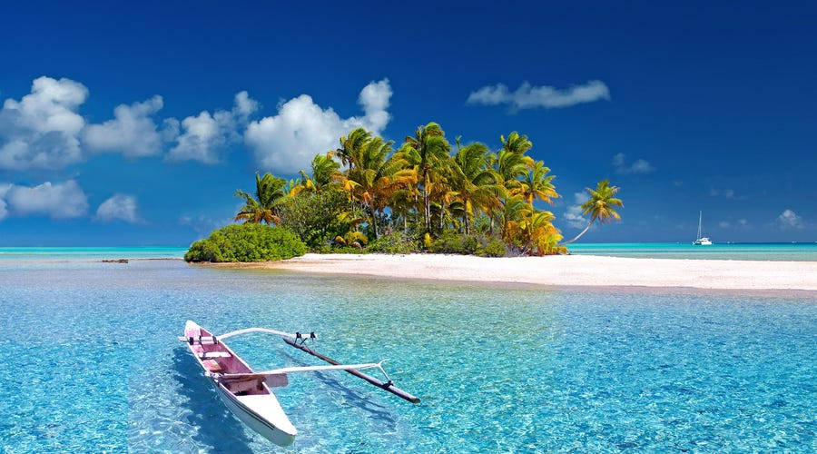 Tuvalu, pink outrigger canoe, crystal clear turquoise water, SD Desktop Wallpaper