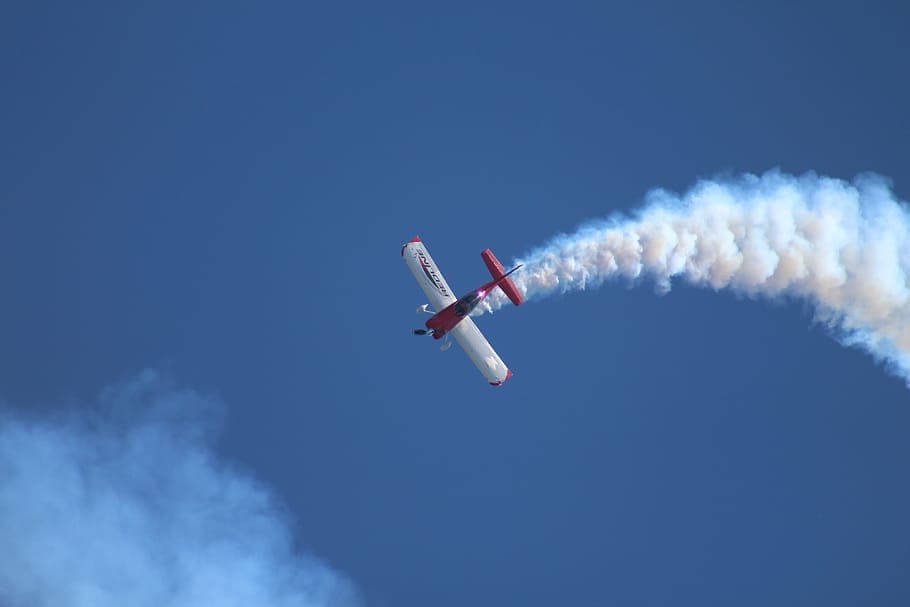 Tuvalu, red and white aerobatic plane, clear blue sky, SD Desktop Wallpaper