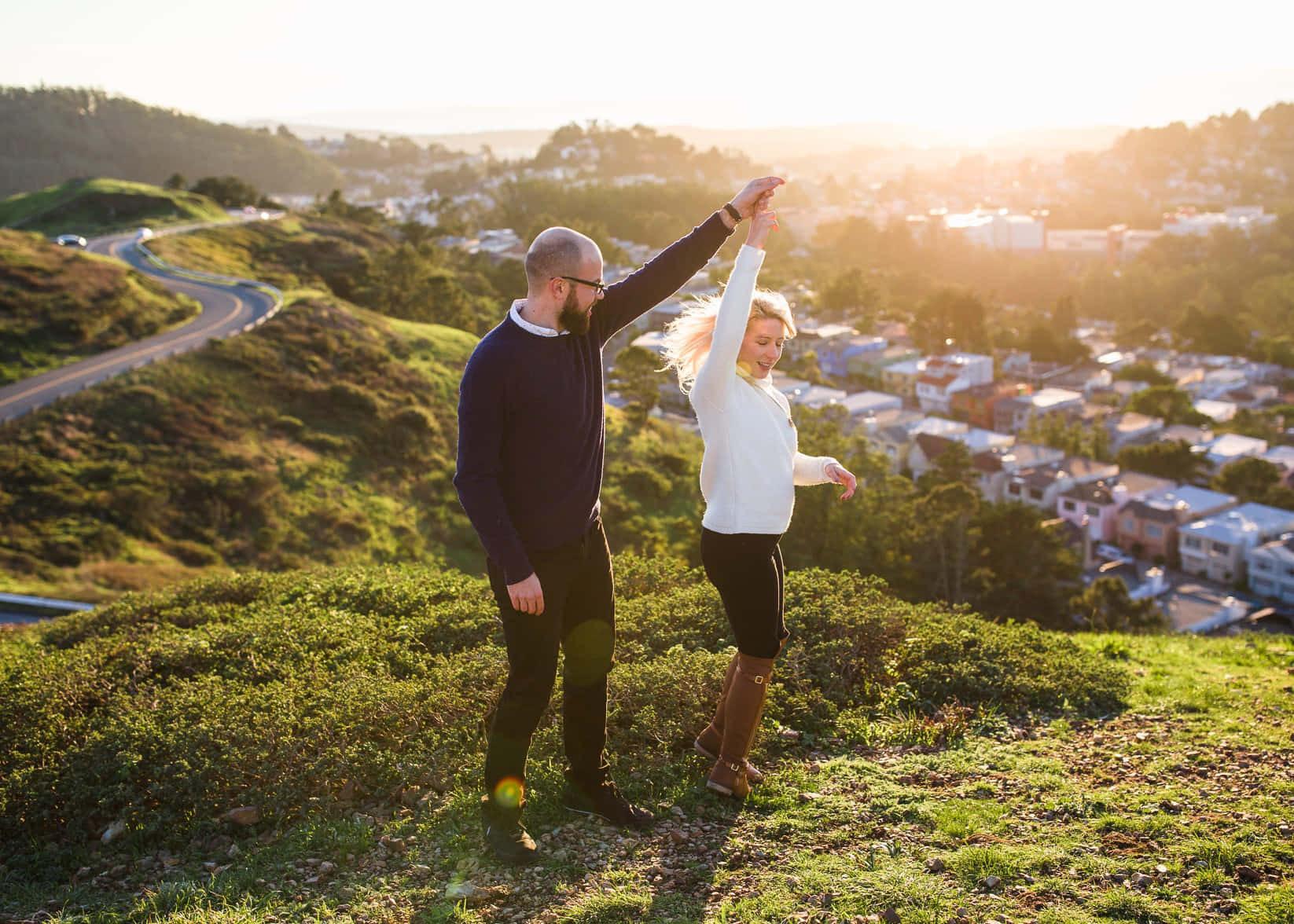 Twin Peaks San Francisco, sunset, grassy hilltop, HD Desktop Wallpaper