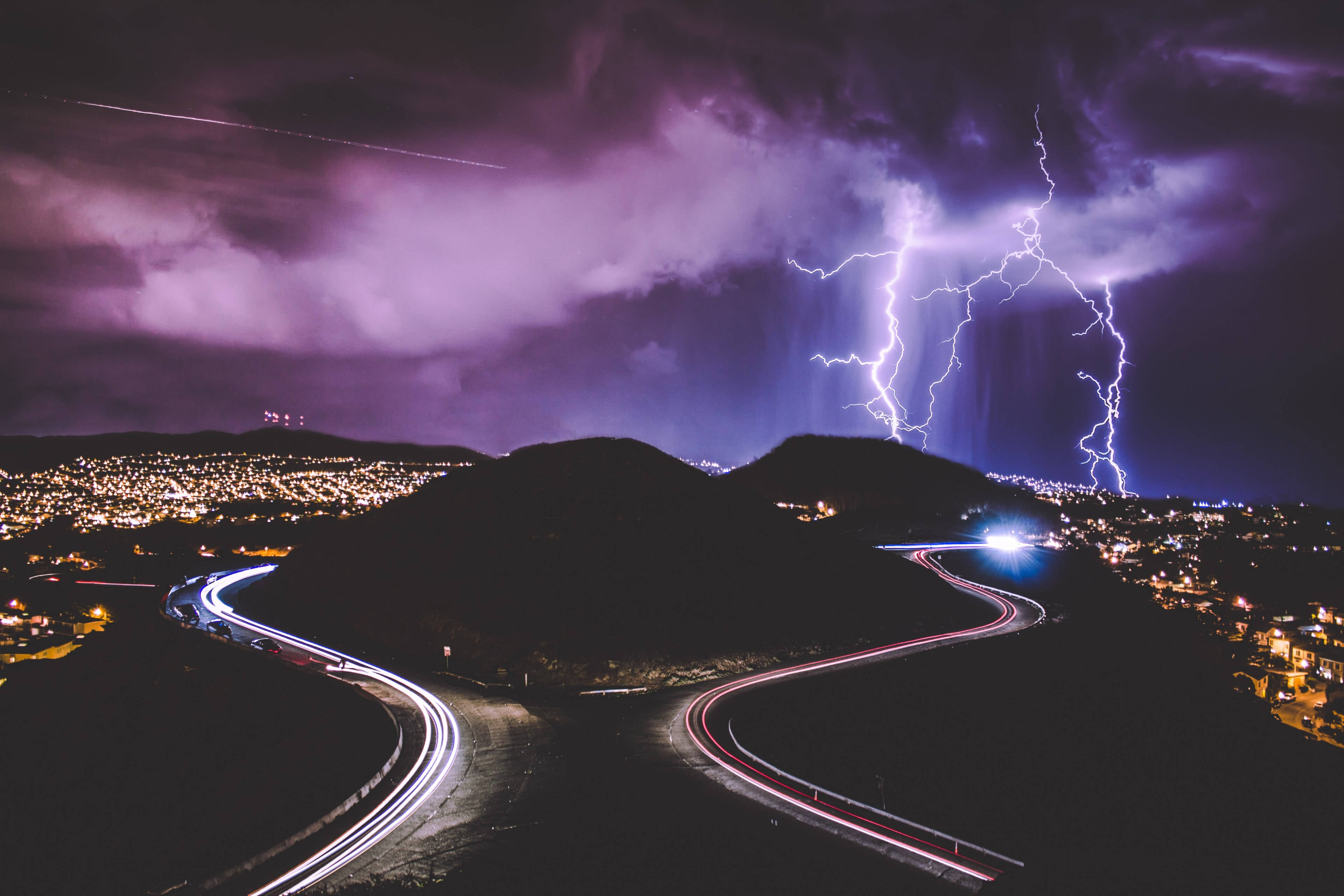 Twin Peaks, lightning, winding road, 4K Desktop Wallpaper