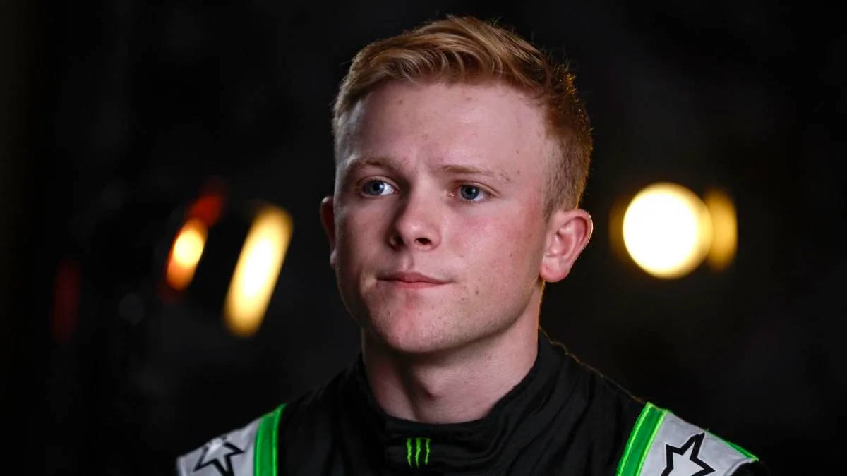 Ty Gibbs, black and green racing suit, racing attire, SD Desktop Wallpaper