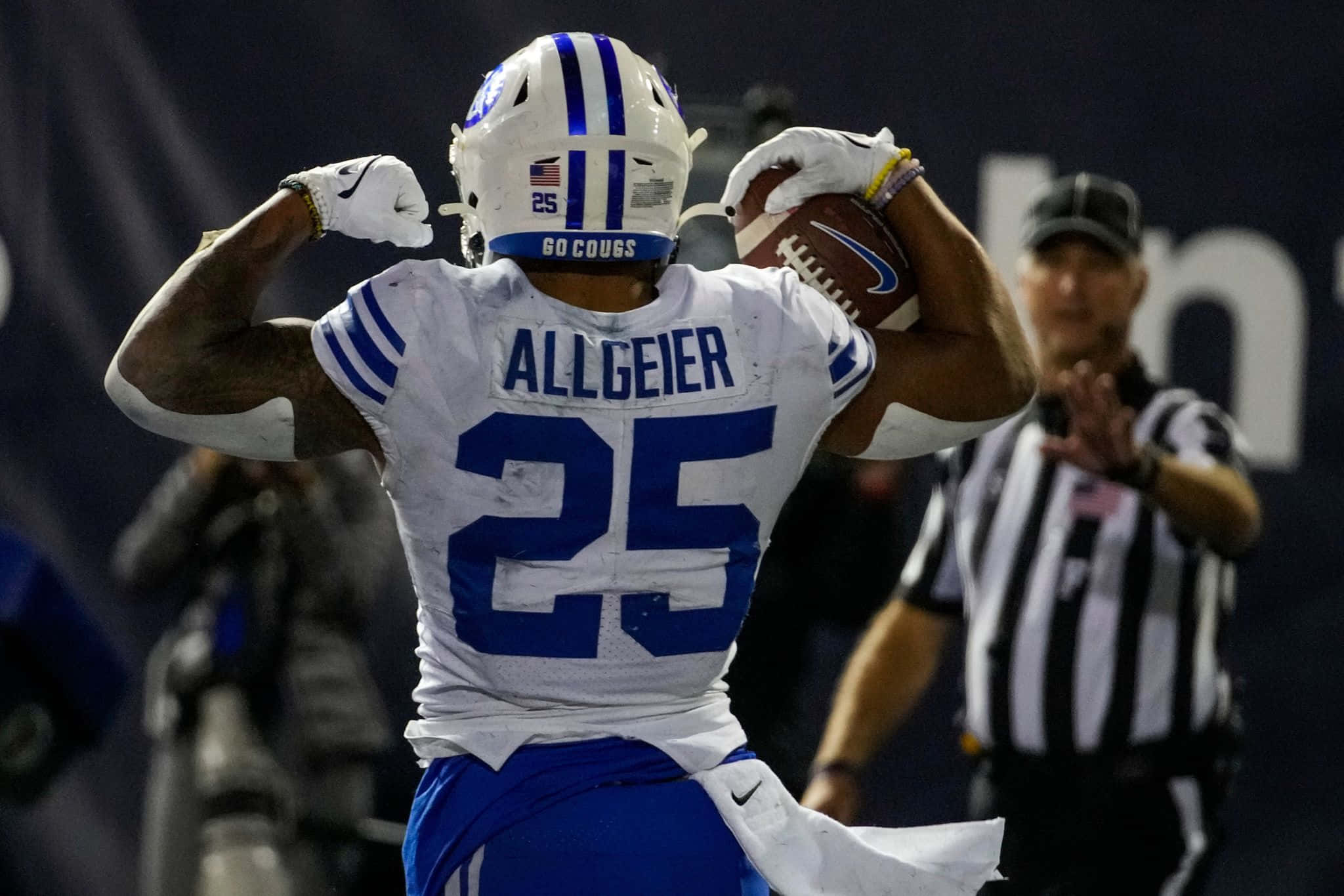 Tyler Allgeier, white and blue uniform, football player, Full HD Desktop Wallpaper