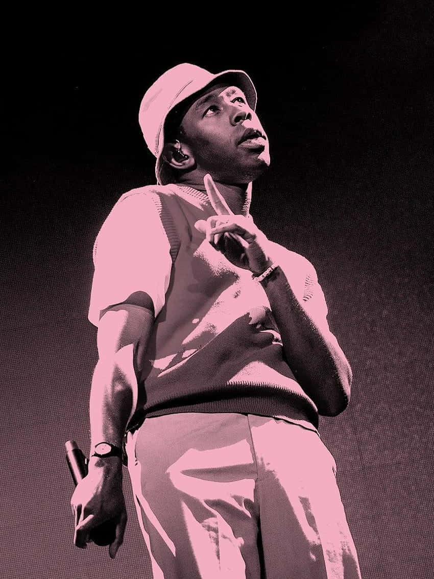 Tyler The Creator, bucket hat, microphone, SD Phone Wallpaper