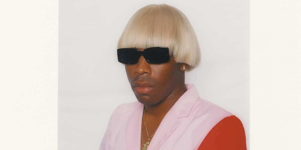 Blonde Tyler The Creator, platinum blonde bob, black sunglasses, SD Desktop Wallpaper