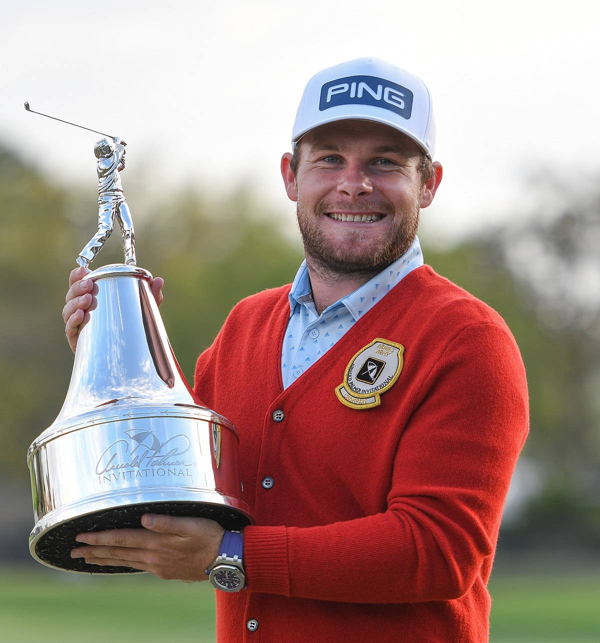 Tyrrell Hatton, red cardigan, large silver trophy, HD Phone Wallpaper