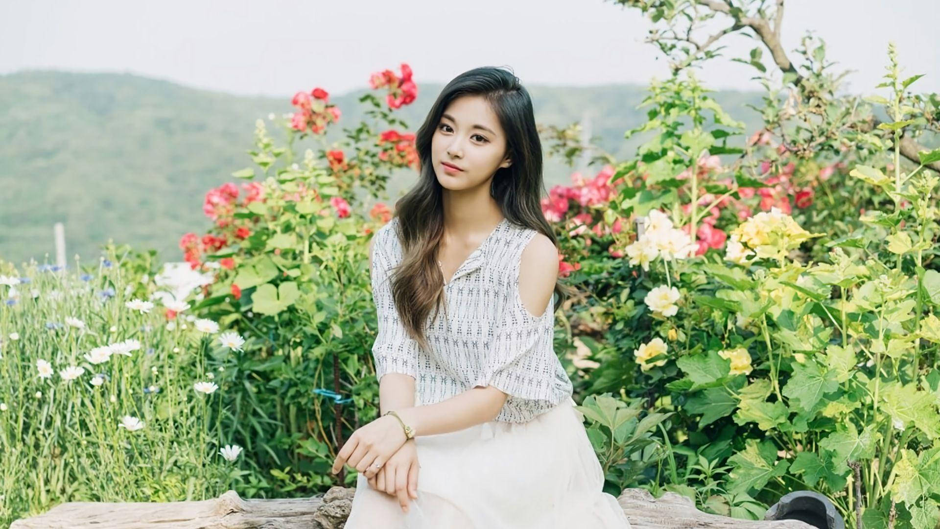 Tzuyu, white dress, vibrant red and yellow roses, Full HD Desktop Wallpaper