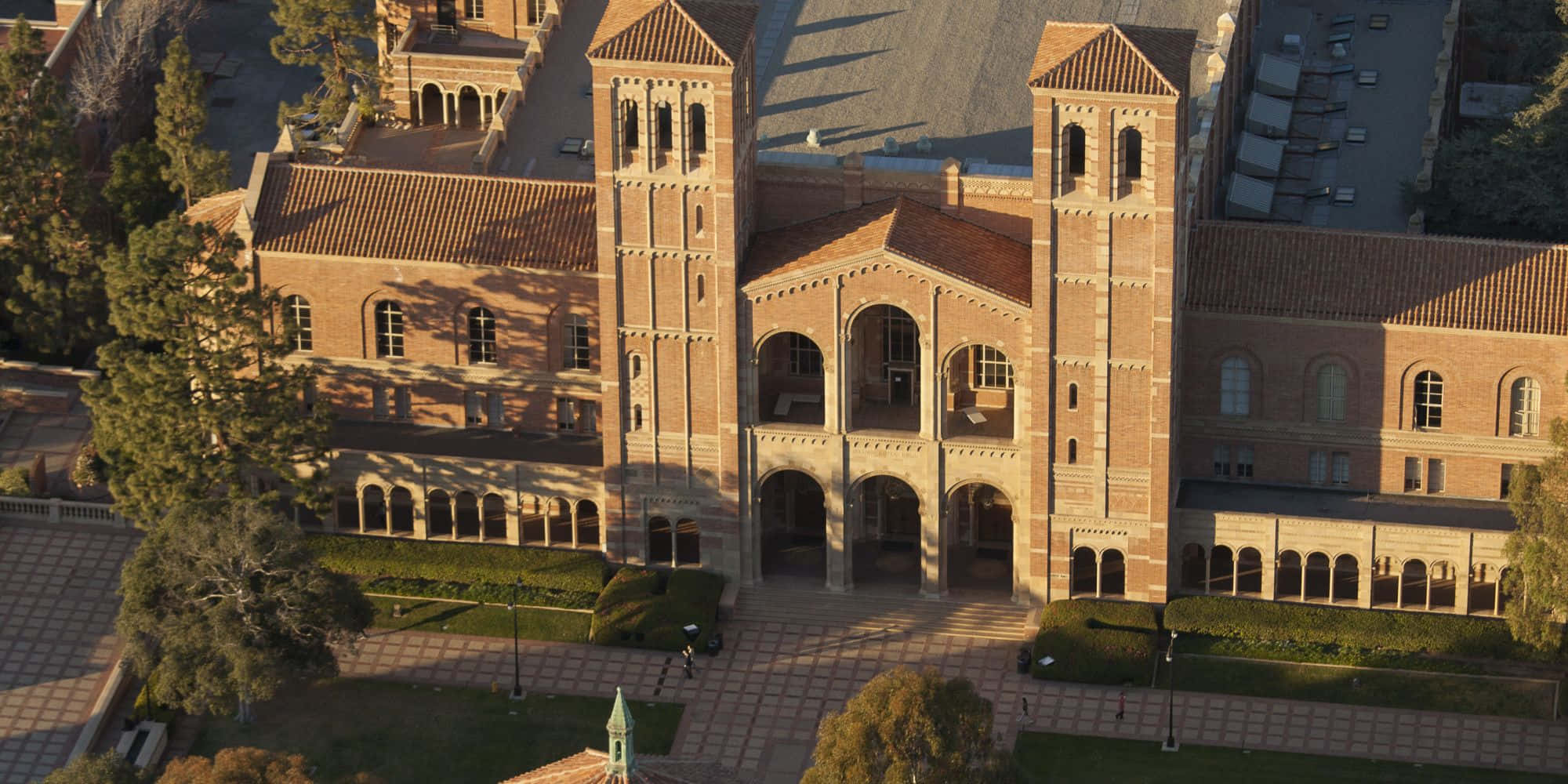 UCLA, historic university building, terracotta roofs, Full HD Desktop Wallpaper