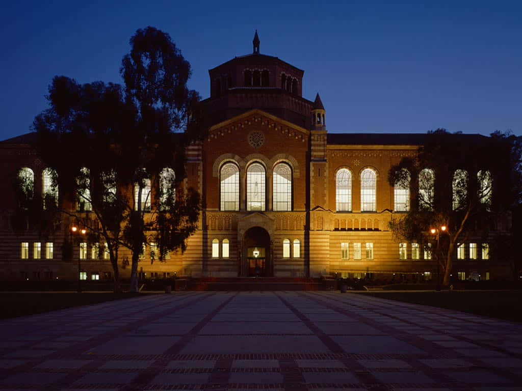 UCLA Campus, historic brick building, dusk, SD Desktop Wallpaper